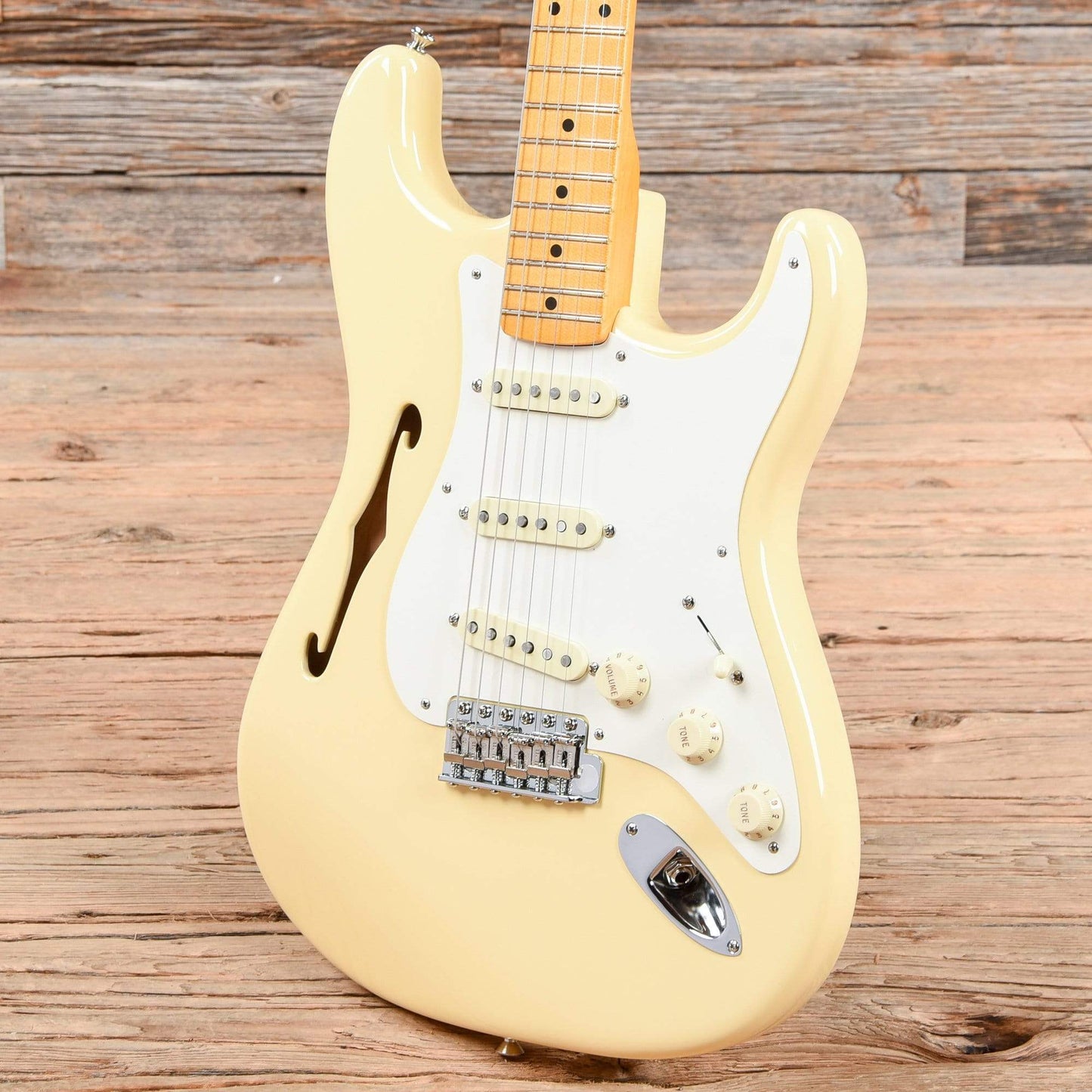 Fender Eric Johnson Stratocaster Vintage White 2018 Electric Guitars / Semi-Hollow