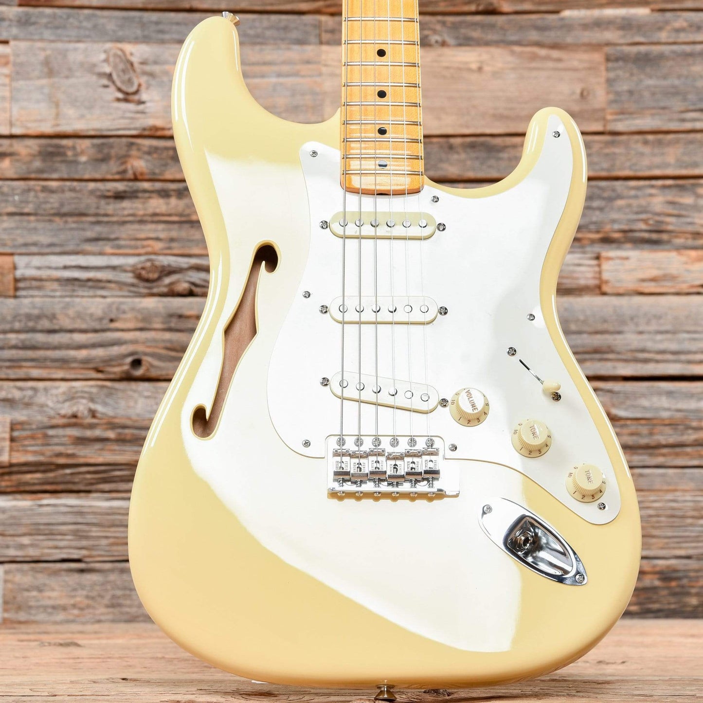 Fender Eric Johnson Stratocaster Vintage White 2018 Electric Guitars / Semi-Hollow