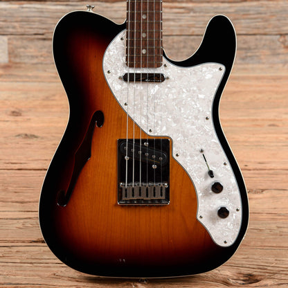 Fender Fender Deluxe Thinline Telecaster Sunburst 2016 Electric Guitars / Semi-Hollow