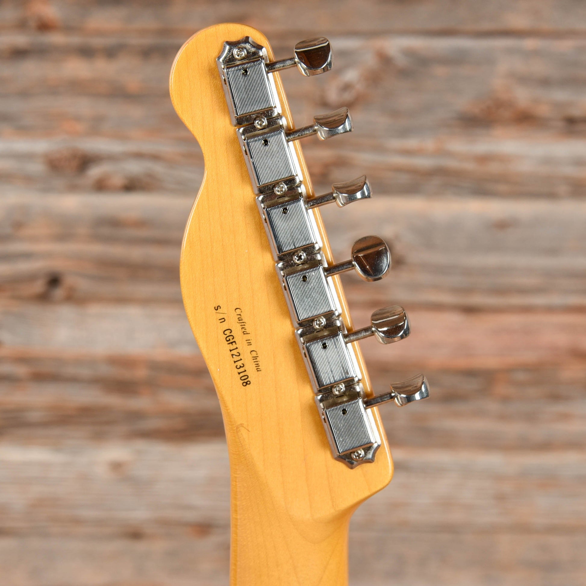 Fender Modern Player Telecaster Thinline Deluxe Sunburst 2013 Electric Guitars / Semi-Hollow