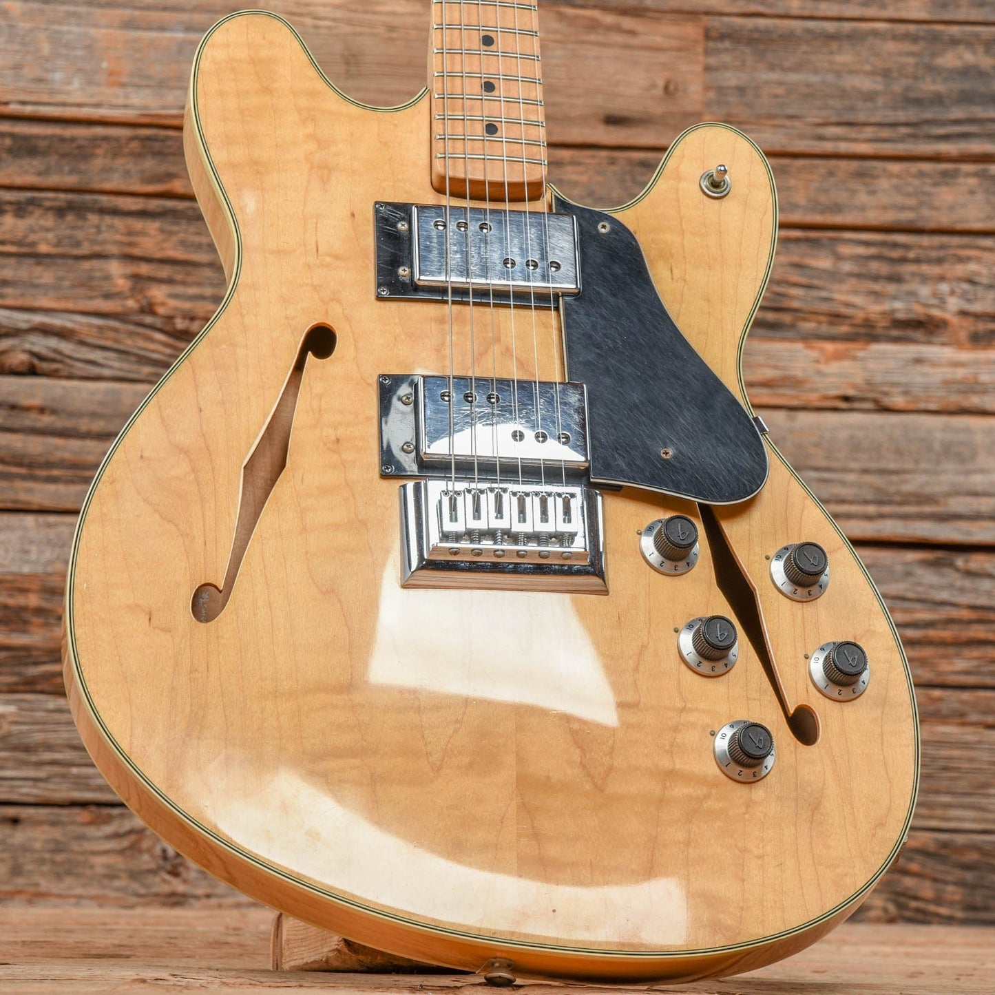 Fender Starcaster Natural 1976 Electric Guitars / Semi-Hollow