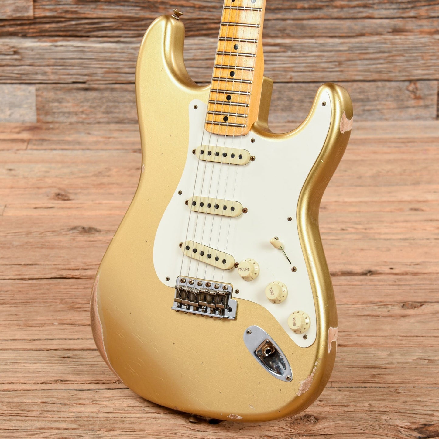 Fender '57 Stratocaster Relic HLE Gold 2021 Electric Guitars / Solid Body