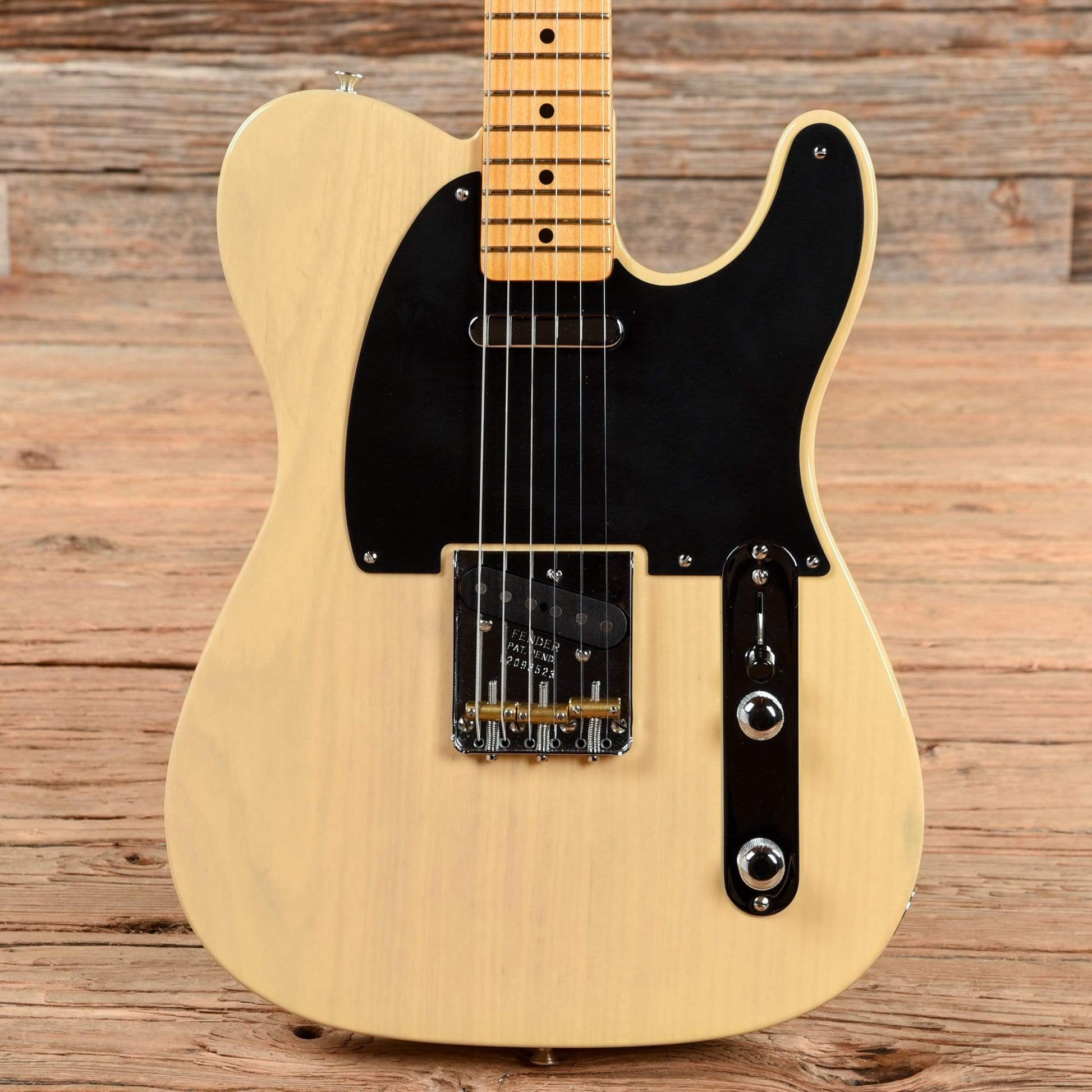 Fender 70th Anniversary Broadcaster Blackguard Blonde 2021 Electric Guitars / Solid Body