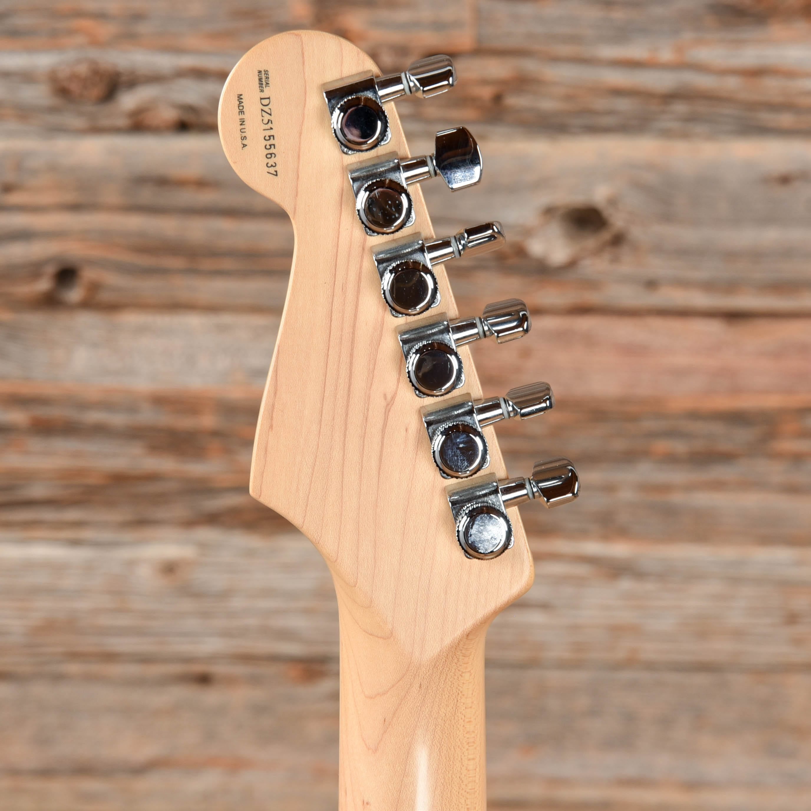 Fender American Deluxe Ash Stratocaster Vintage Blonde 2005 Electric Guitars / Solid Body