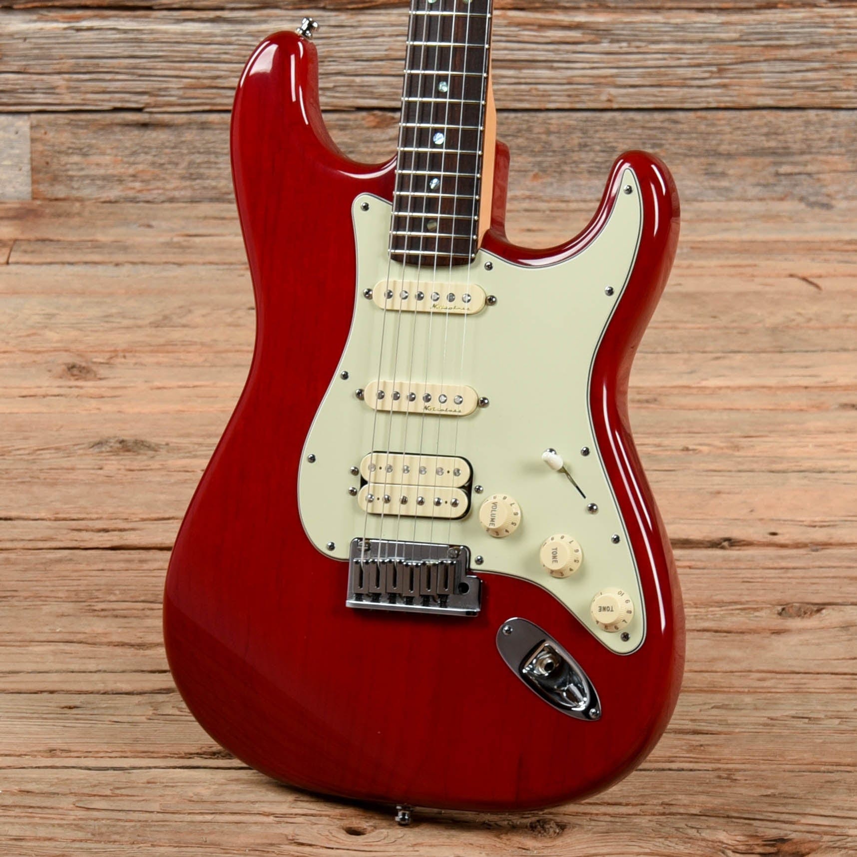 Fender American Deluxe Fat Stratocaster Crimson Red Transparent 2001 Electric Guitars / Solid Body
