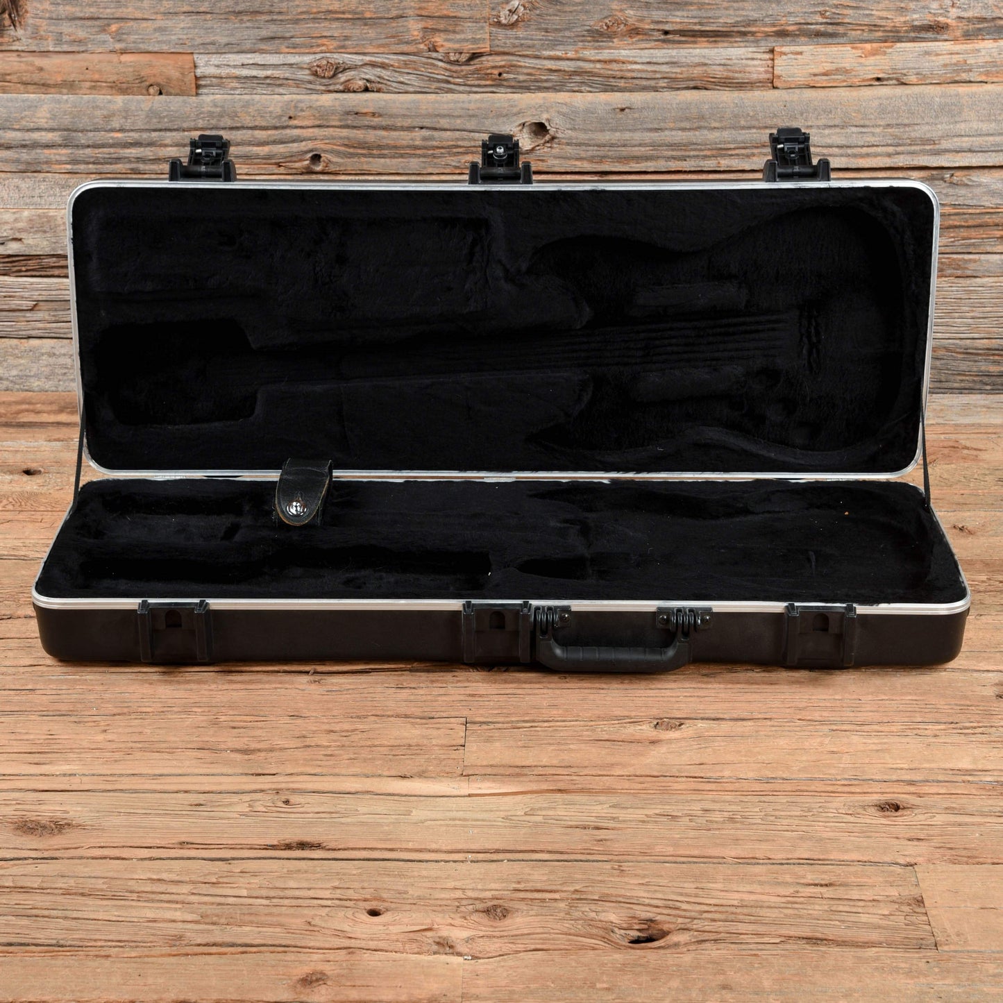 Fender American Deluxe Stratocaster Candy Apple Red 2012 Electric Guitars / Solid Body