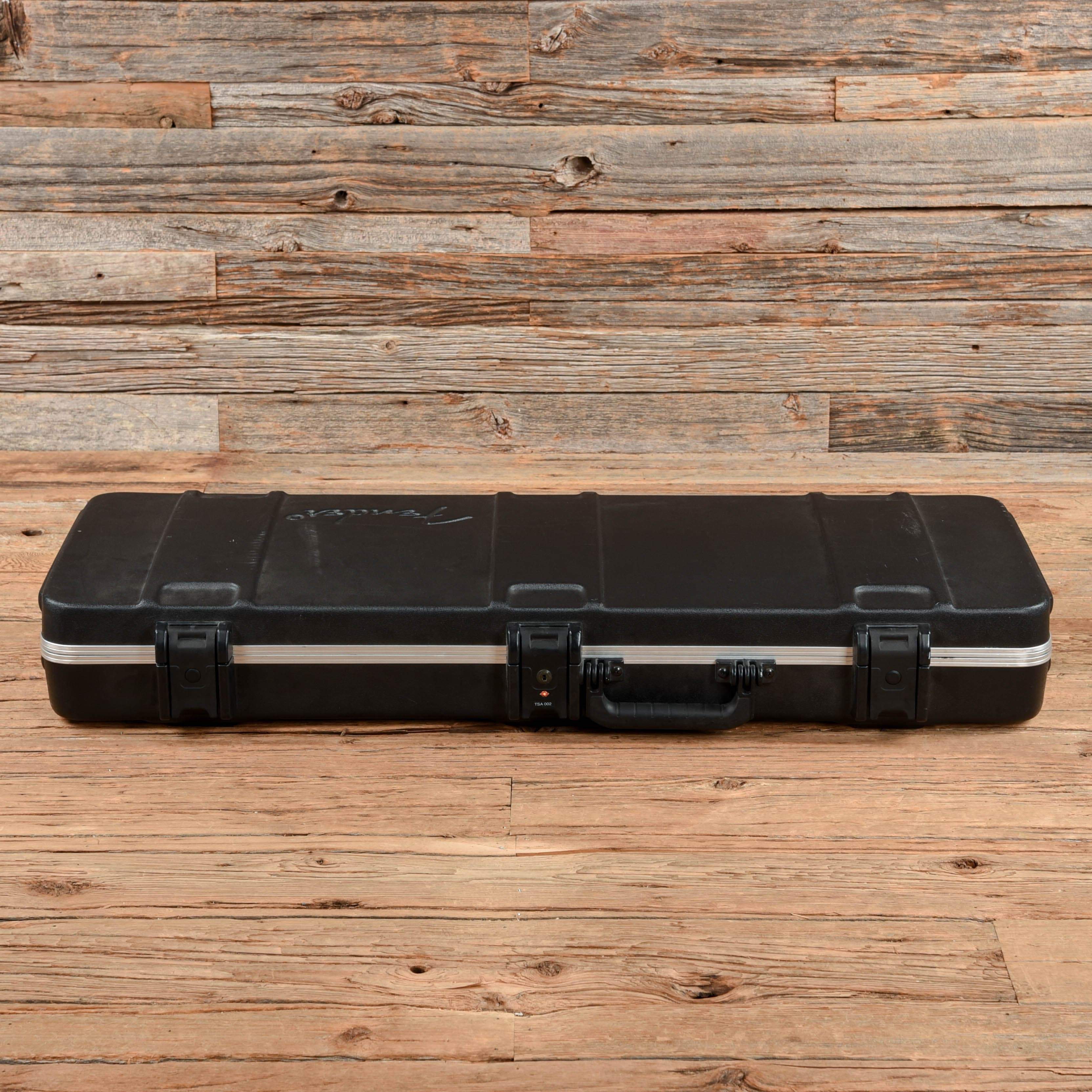 Fender American Deluxe Stratocaster Candy Apple Red 2012 Electric Guitars / Solid Body