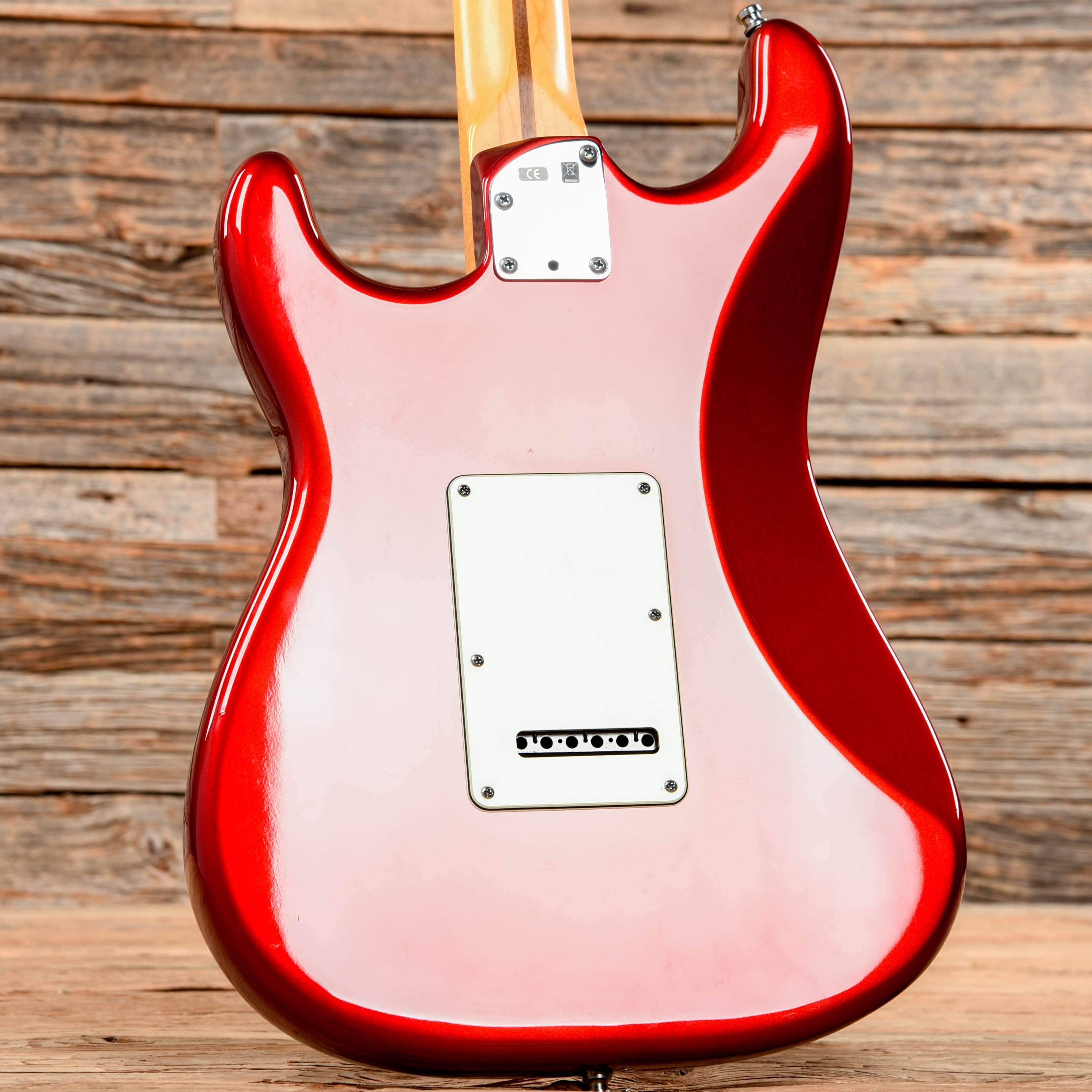 Fender American Deluxe Stratocaster Candy Apple Red 2012 Electric Guitars / Solid Body