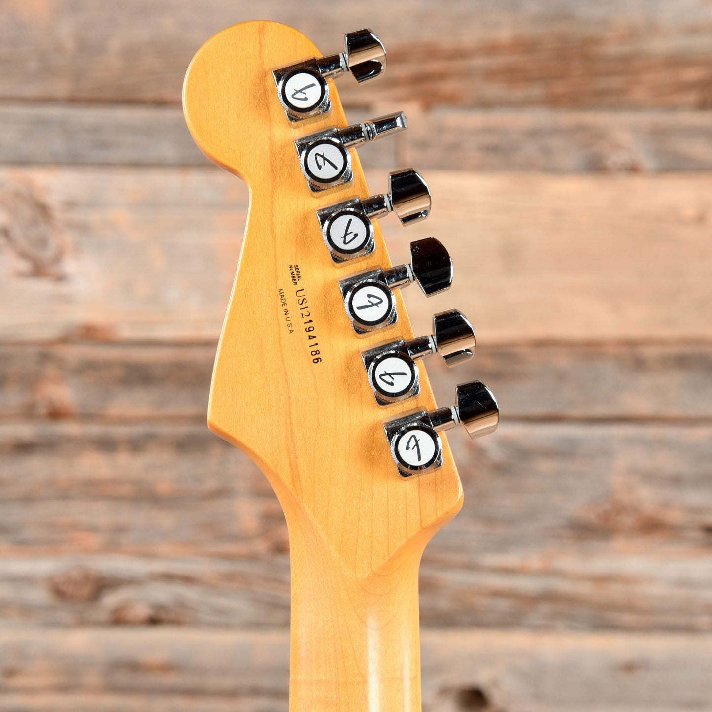 Fender American Deluxe Stratocaster Candy Apple Red 2012 Electric Guitars / Solid Body