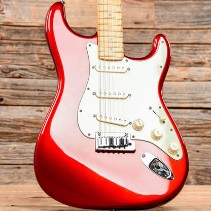 Fender American Deluxe Stratocaster Candy Apple Red 2012 Electric Guitars / Solid Body