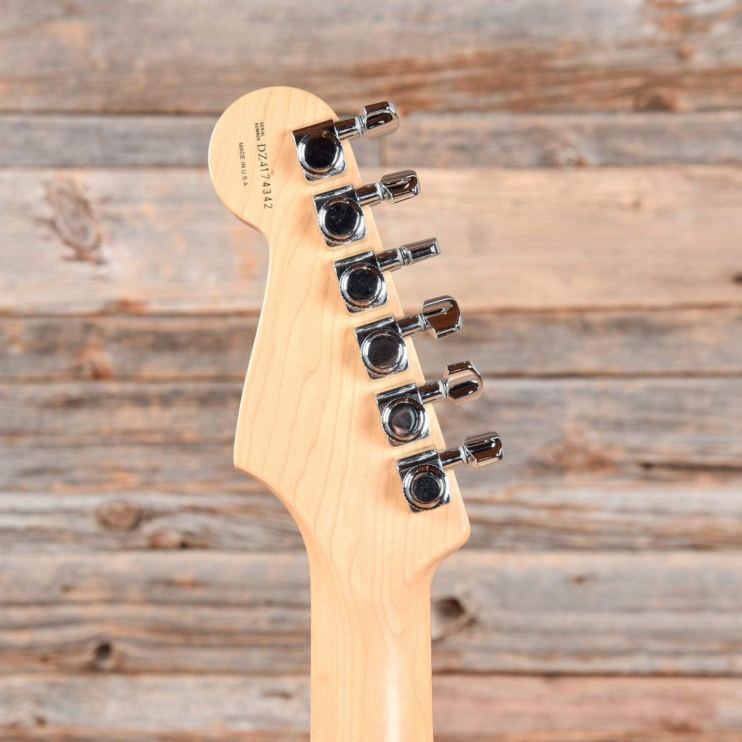 Fender American Deluxe Stratocaster Crimson Red 2004 Electric Guitars / Solid Body