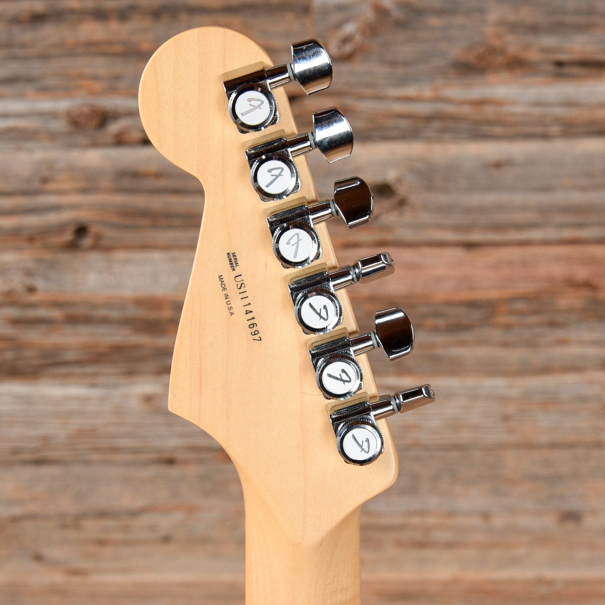 Fender American Deluxe Stratocaster Olympic Pearl 2011 Electric Guitars / Solid Body