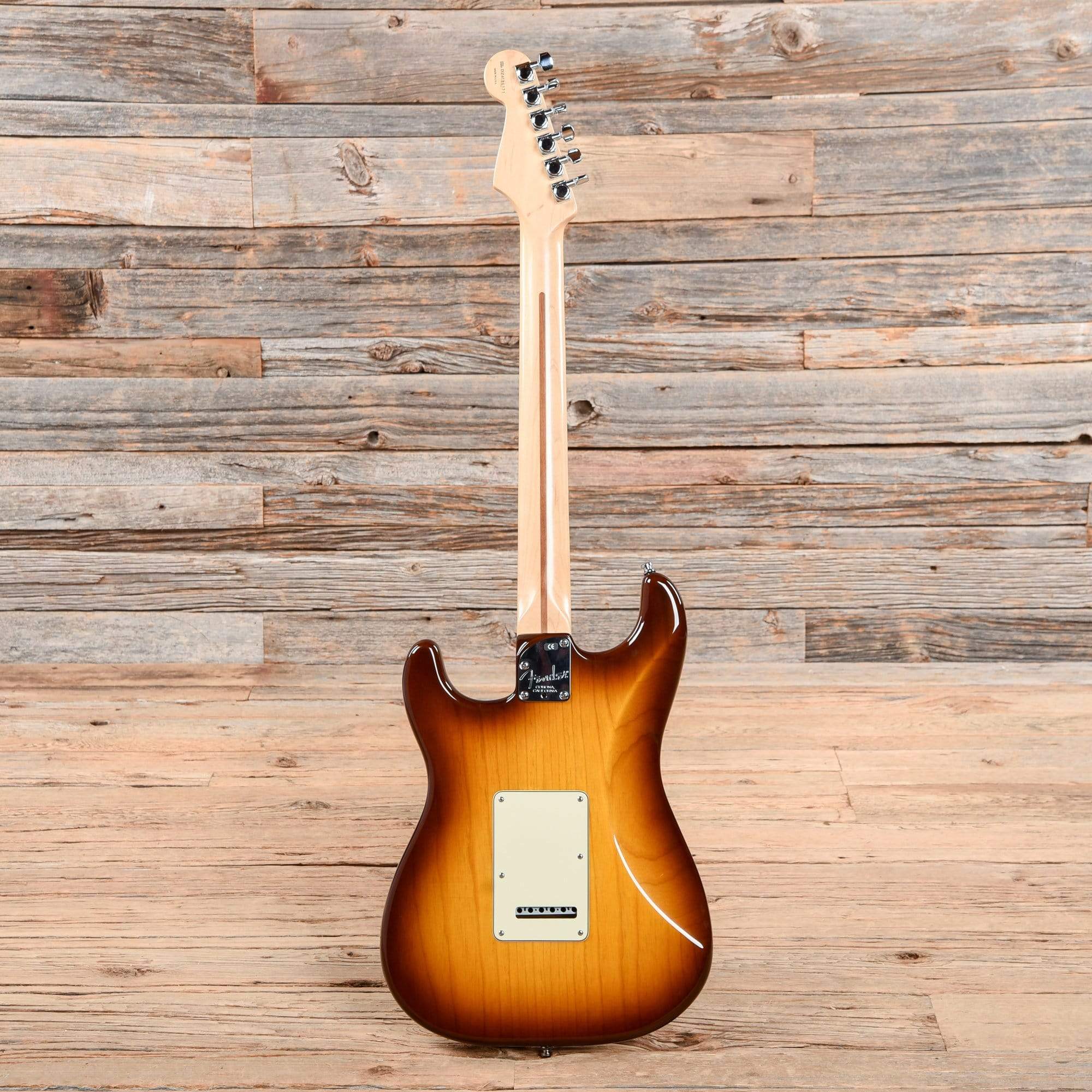 Fender American Deluxe Stratocaster Sunburst 2004 Electric Guitars / Solid Body