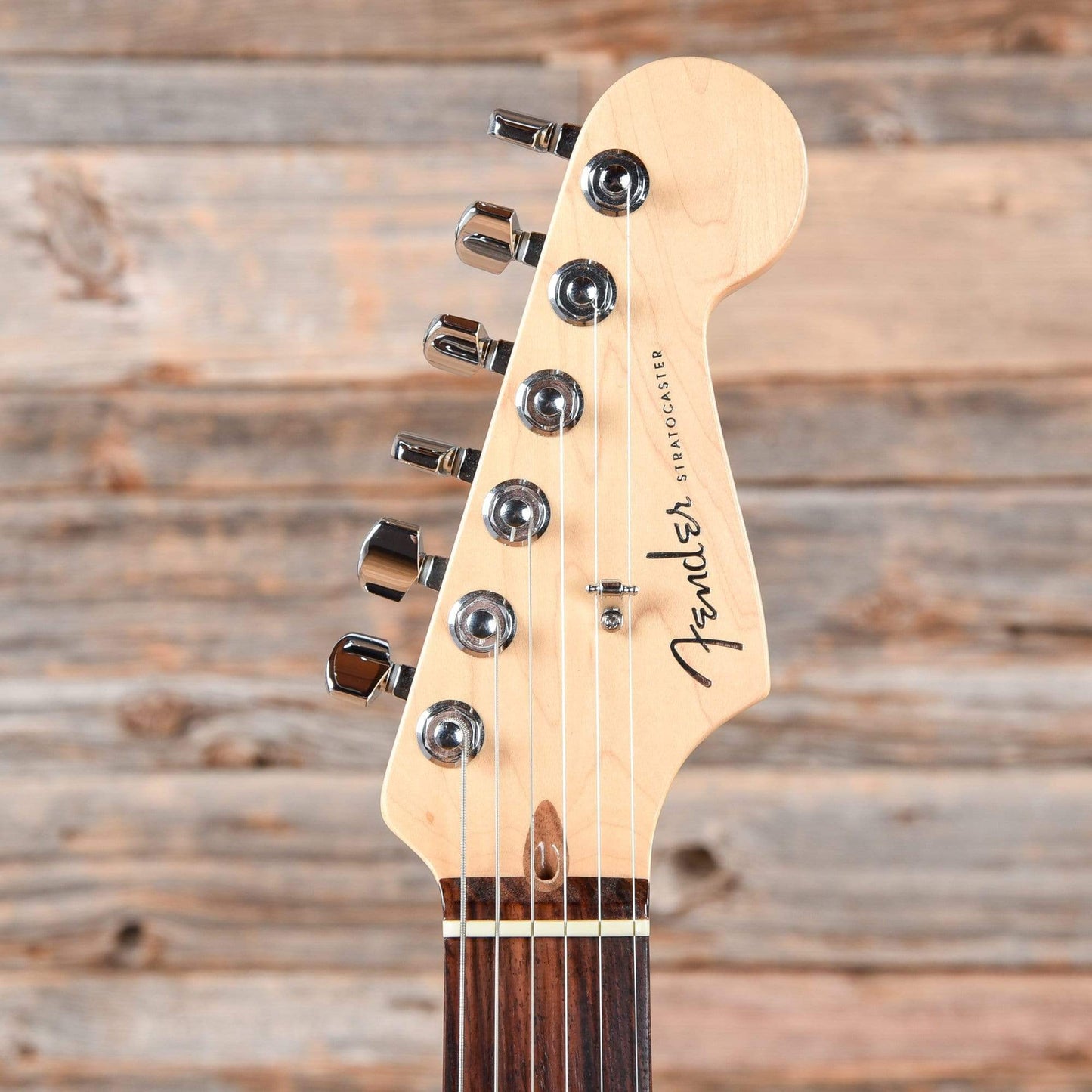 Fender American Deluxe Stratocaster Sunburst 2005 Electric Guitars / Solid Body