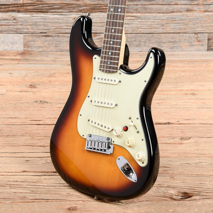 Fender American Deluxe Stratocaster Sunburst 2005 Electric Guitars / Solid Body