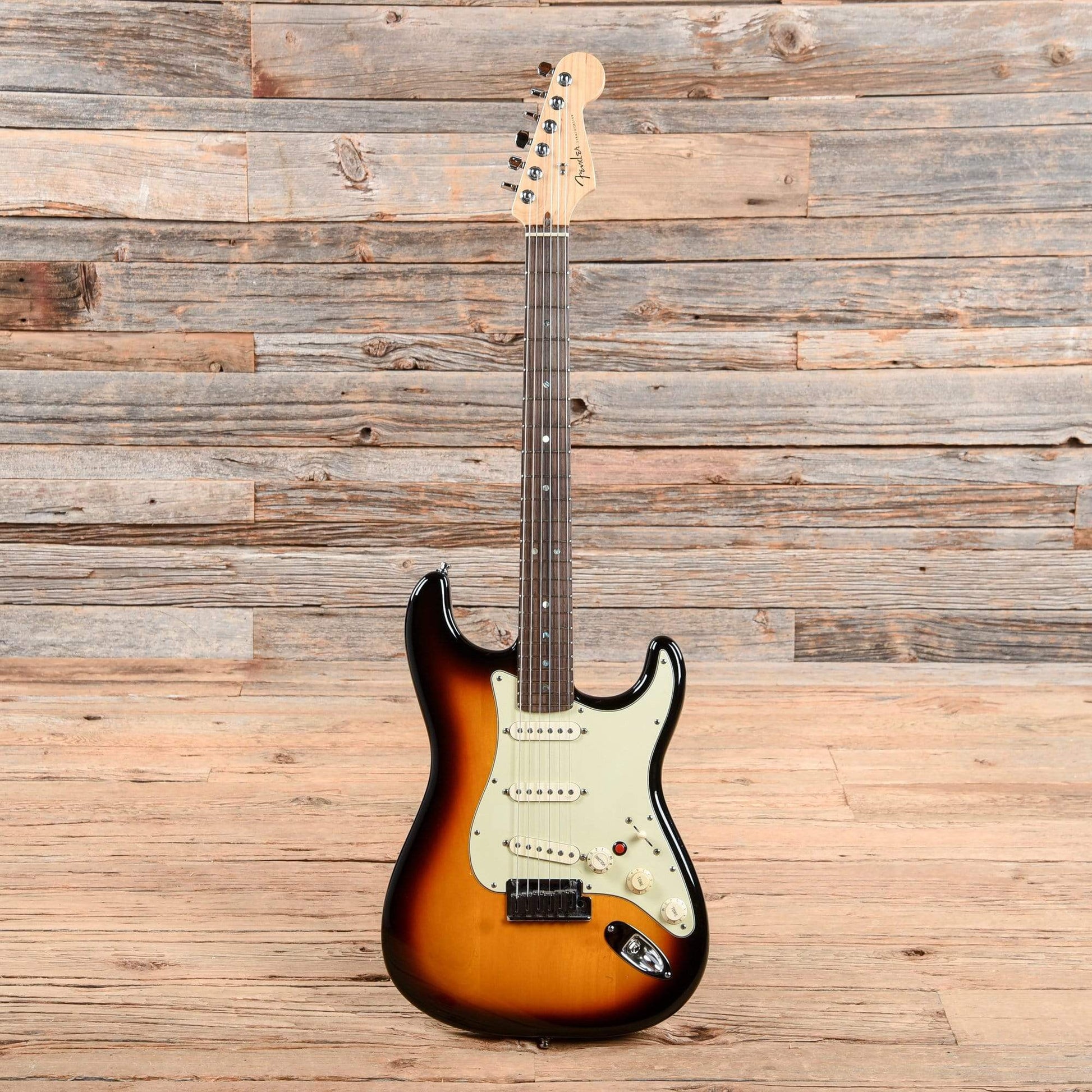 Fender American Deluxe Stratocaster Sunburst 2005 Electric Guitars / Solid Body