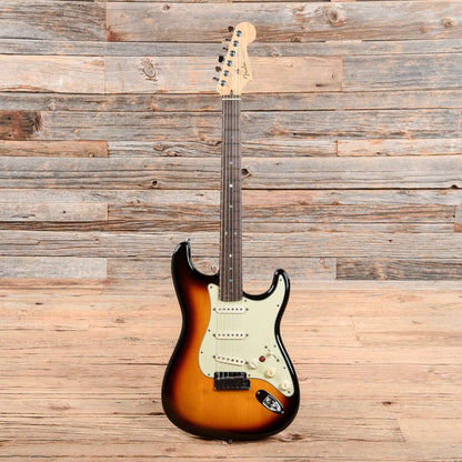 Fender American Deluxe Stratocaster Sunburst 2005 Electric Guitars / Solid Body