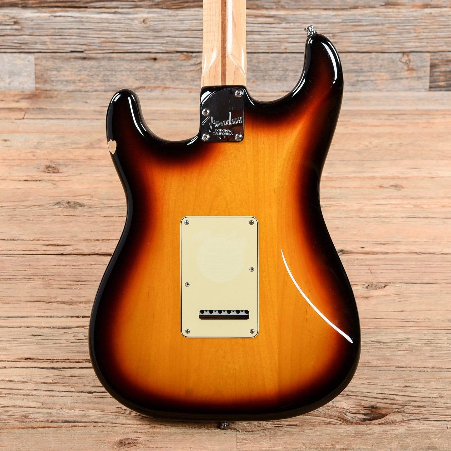 Fender American Deluxe Stratocaster Sunburst 2005 Electric Guitars / Solid Body