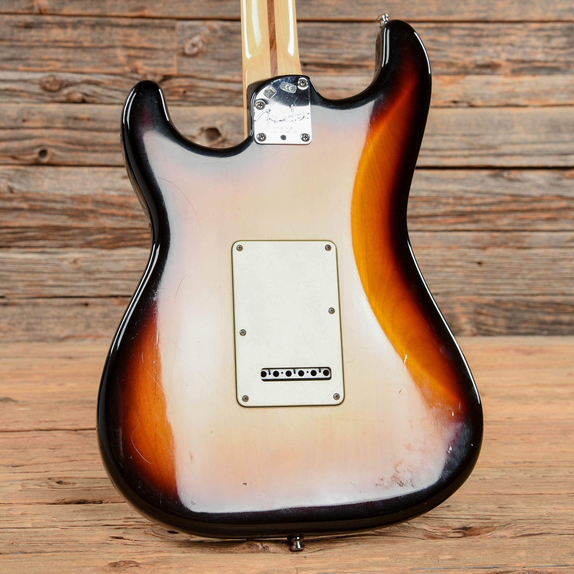 Fender American Deluxe Stratocaster Sunburst 2006 Electric Guitars / Solid Body