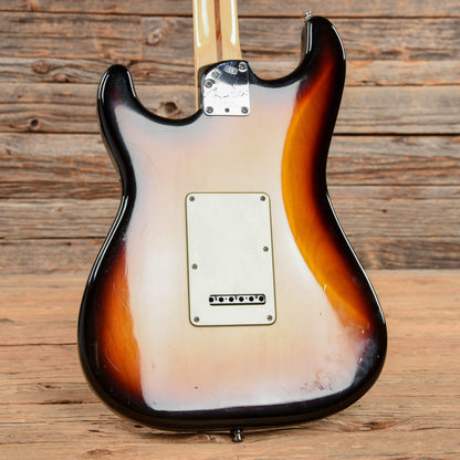 Fender American Deluxe Stratocaster Sunburst 2006 Electric Guitars / Solid Body