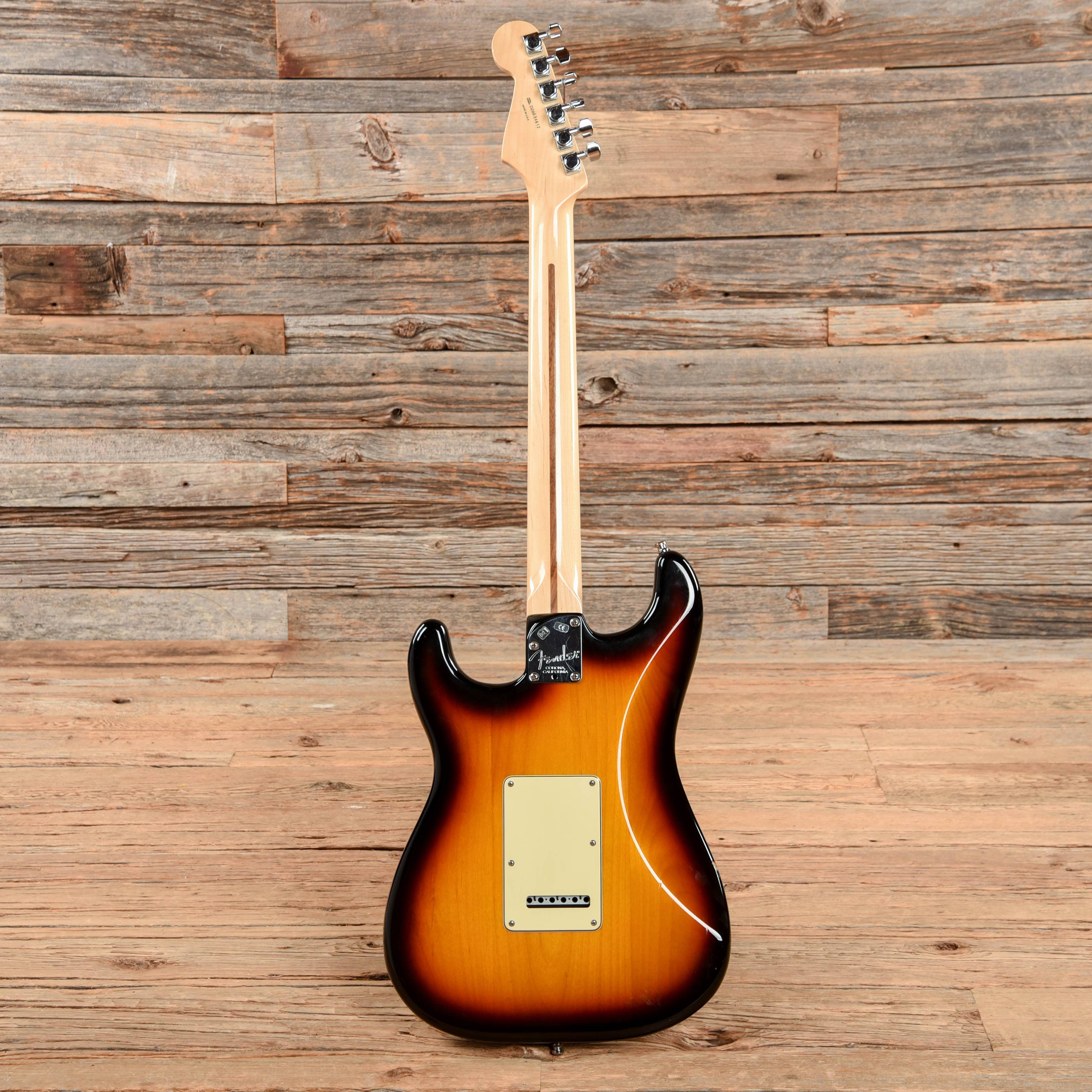 Fender American Deluxe Stratocaster Sunburst 2006 – Chicago Music