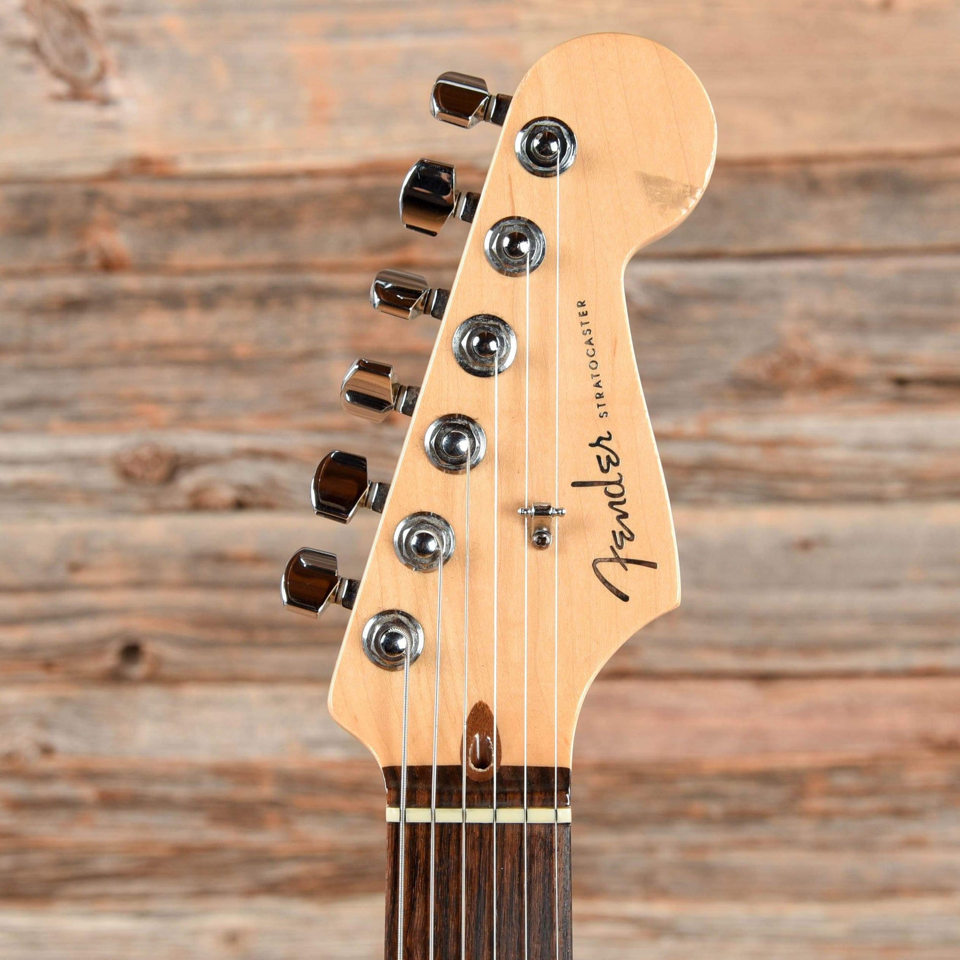 Fender American Deluxe Stratocaster Sunburst 2006 Electric Guitars / Solid Body