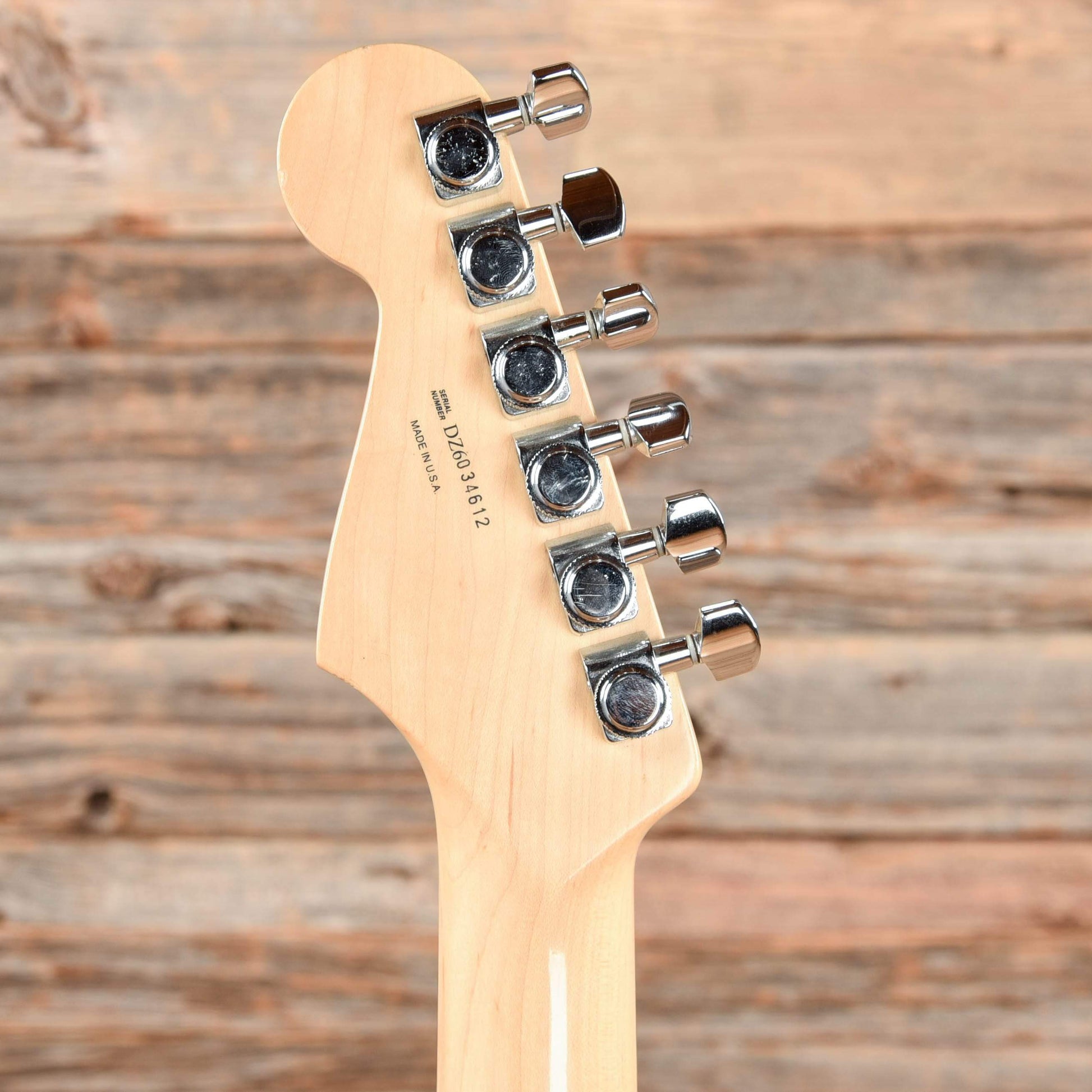 Fender American Deluxe Stratocaster Sunburst 2006 Electric Guitars / Solid Body