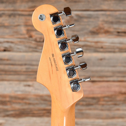 Fender American Deluxe Stratocaster V Neck Honey Blonde 2006 Electric Guitars / Solid Body