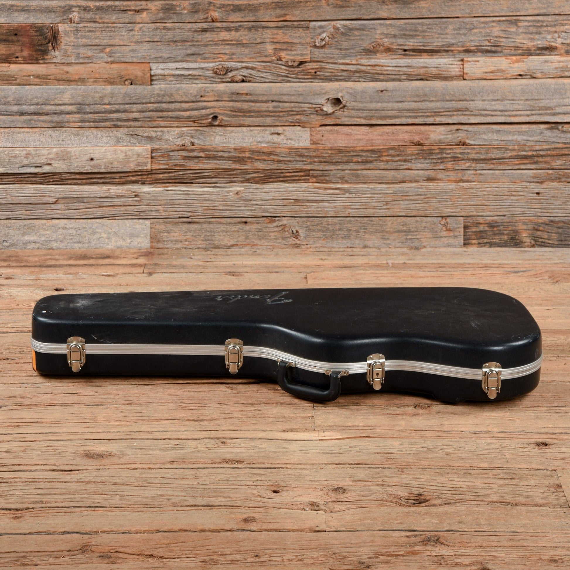 Fender American Deluxe Stratocaster V Neck Sunburst 2005 Electric Guitars / Solid Body