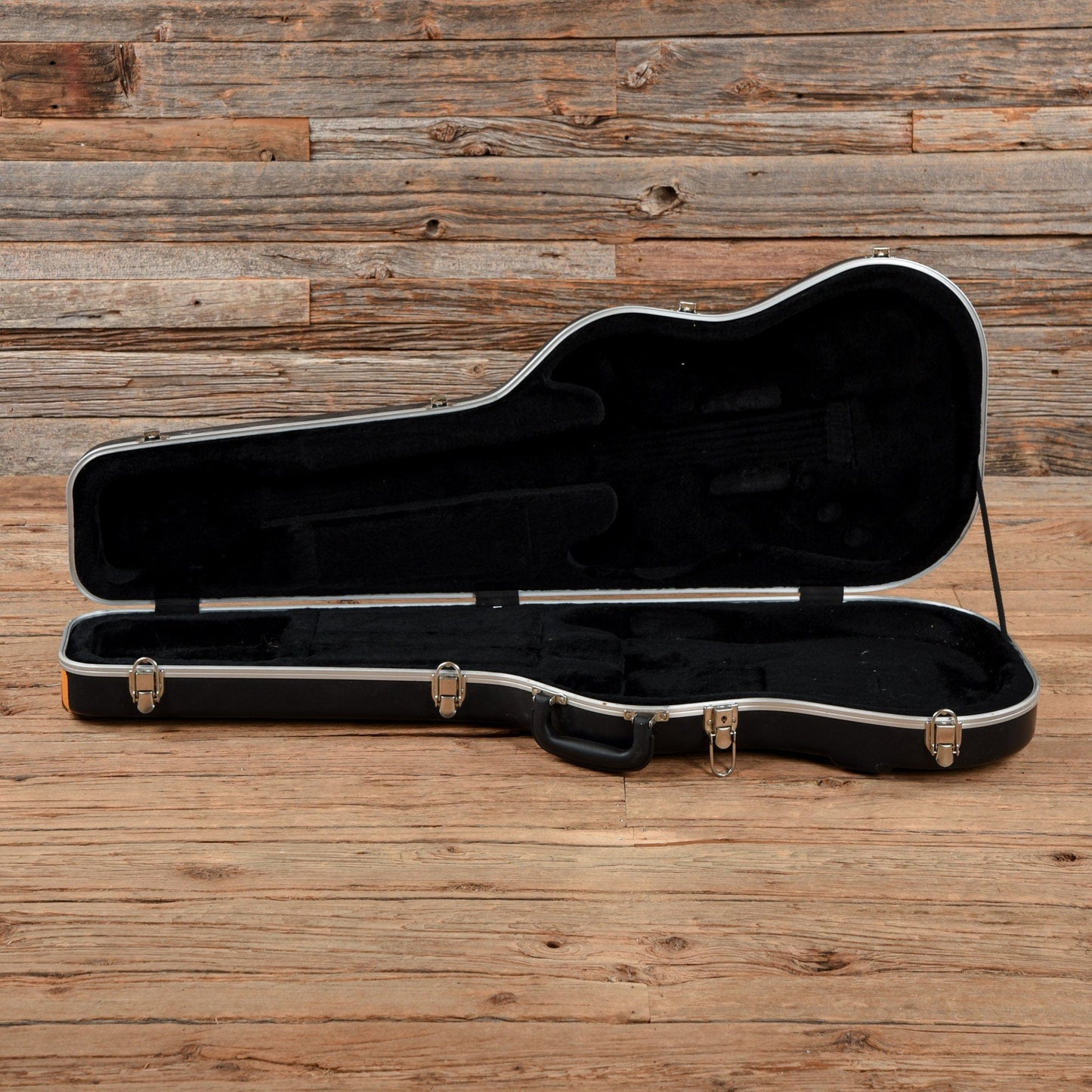 Fender American Deluxe Stratocaster V Neck Sunburst 2005 Electric Guitars / Solid Body