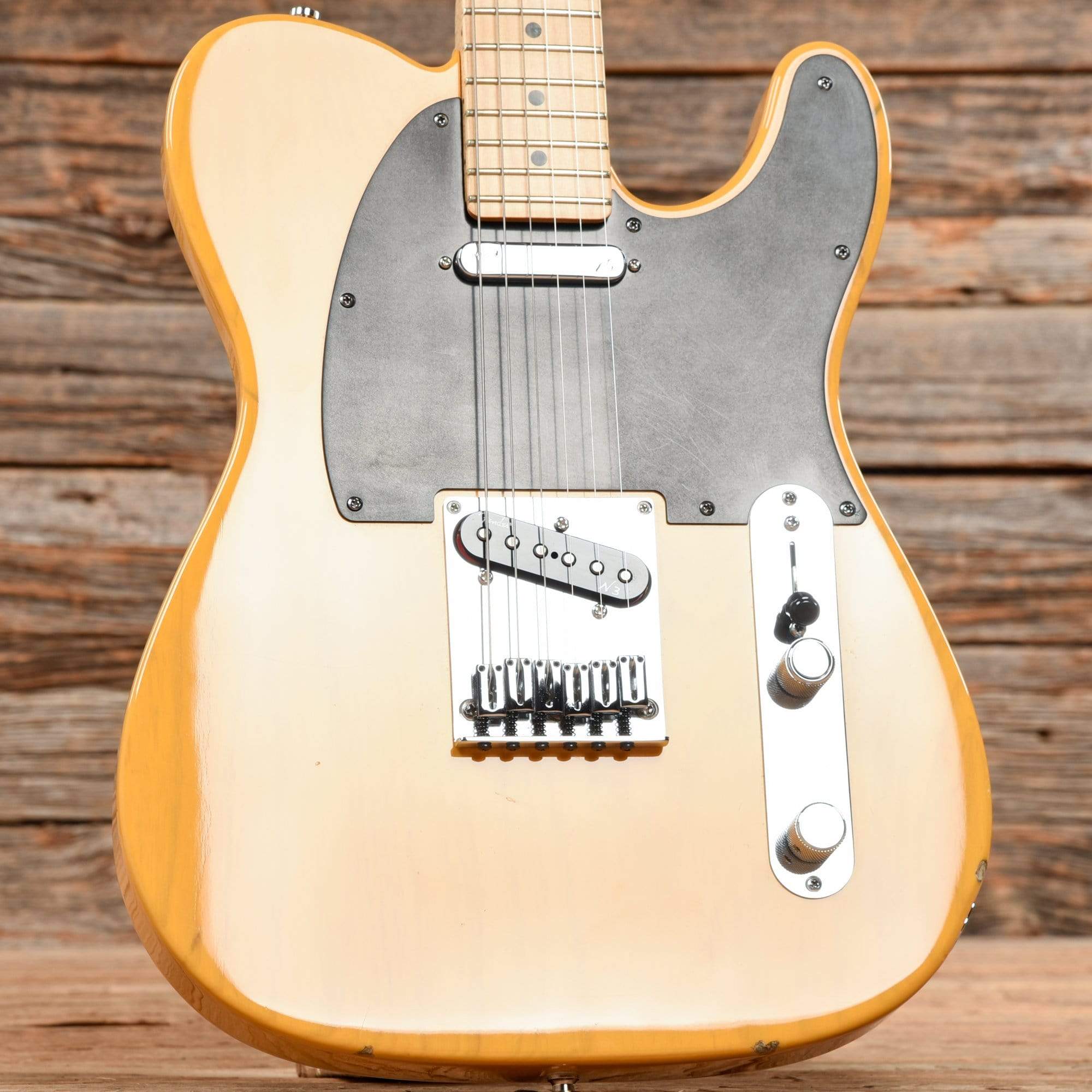 Fender American Deluxe Telecaster Butterscotch Blonde 2015 Electric Guitars / Solid Body