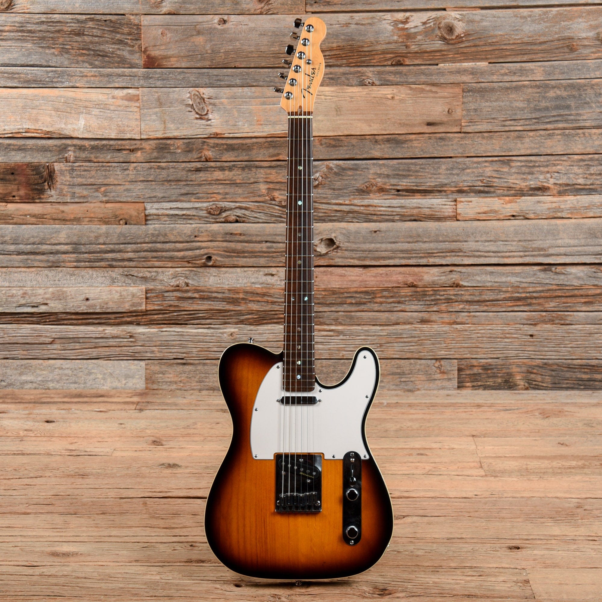 Fender American Deluxe Telecaster Sunburst 2000 – Chicago Music
