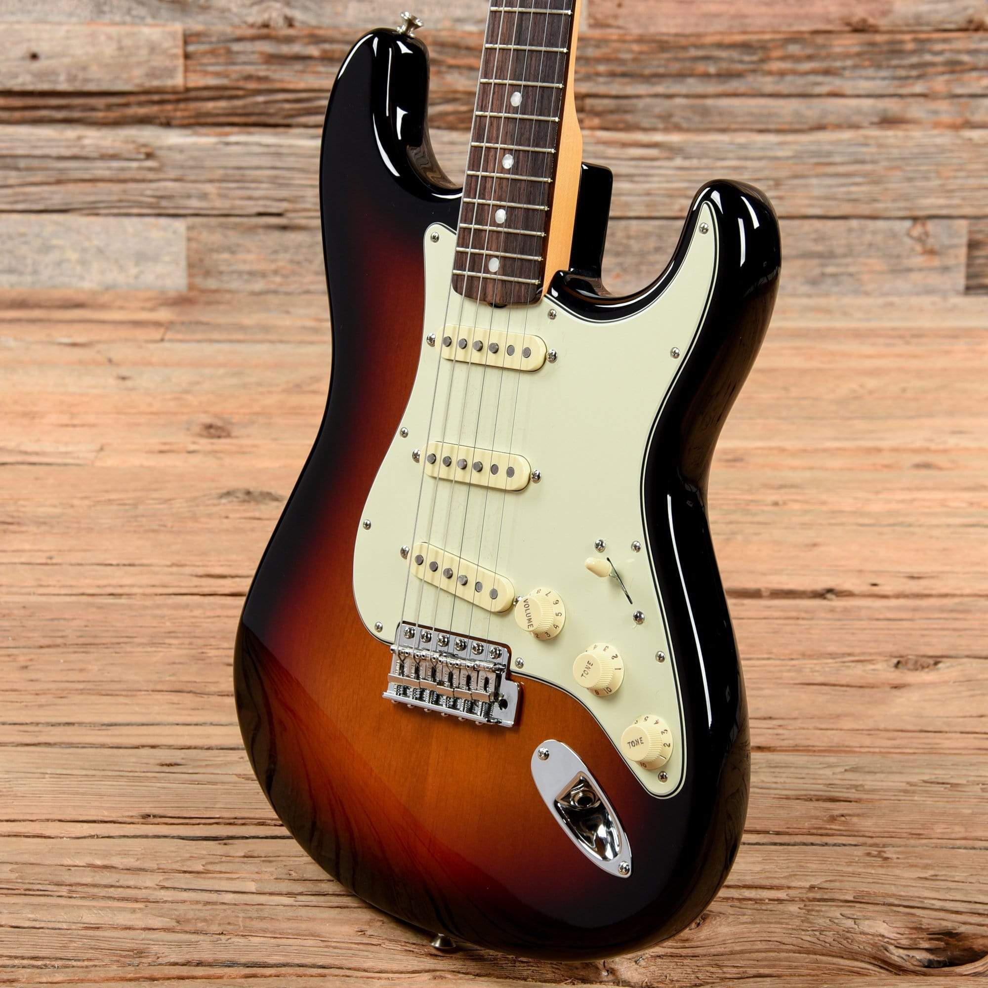 Fender American Original '60s Stratocaster Sunburst 2019 Electric Guitars / Solid Body