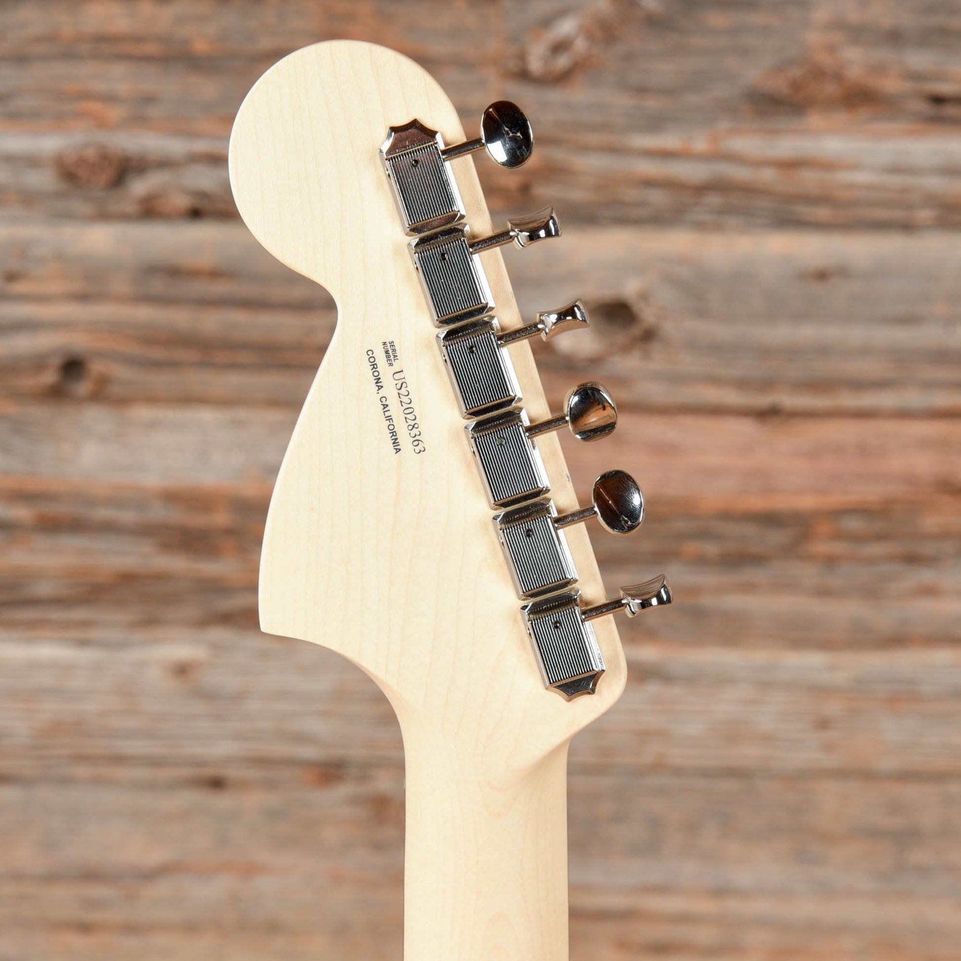 Fender American Performer Mustang Vintage White 2022 Electric Guitars / Solid Body