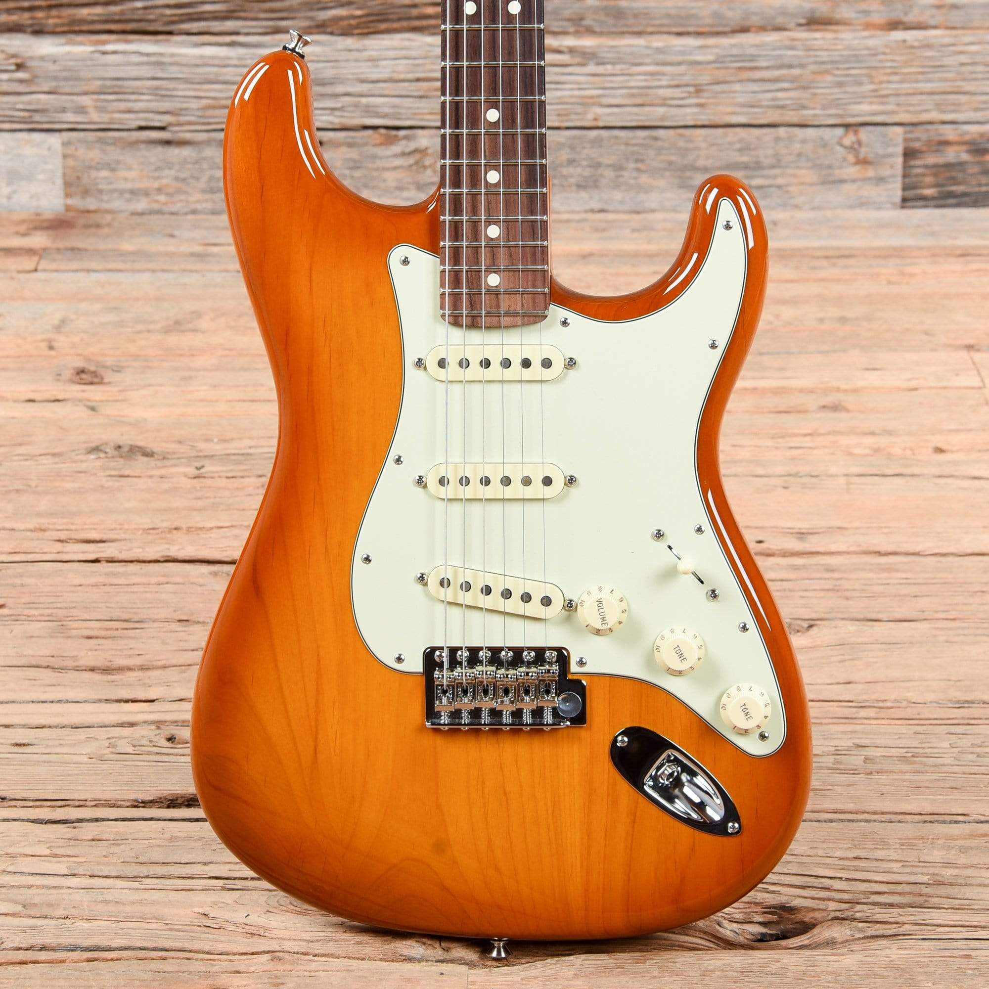 Fender American Performer Stratocaster Honey Burst 2018 Chicago Music