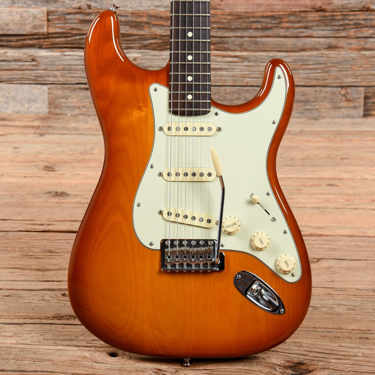 Fender American Performer Stratocaster Honeyburst 2019 Electric Guitars / Solid Body
