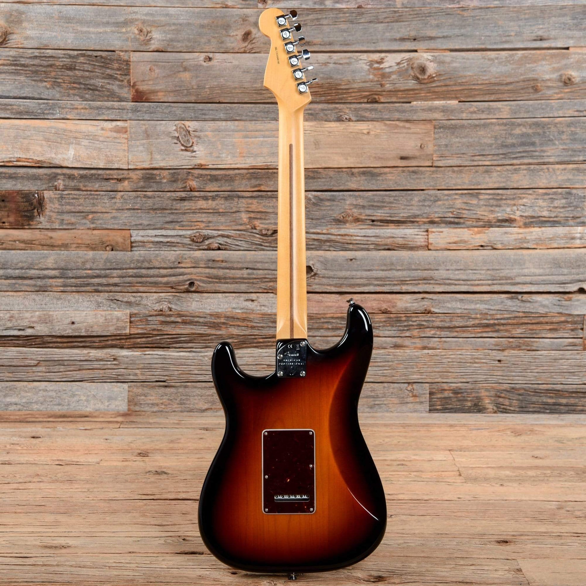 Fender American Pro II Stratocaster 3-Color Sunburst 2020 Electric Guitars / Solid Body