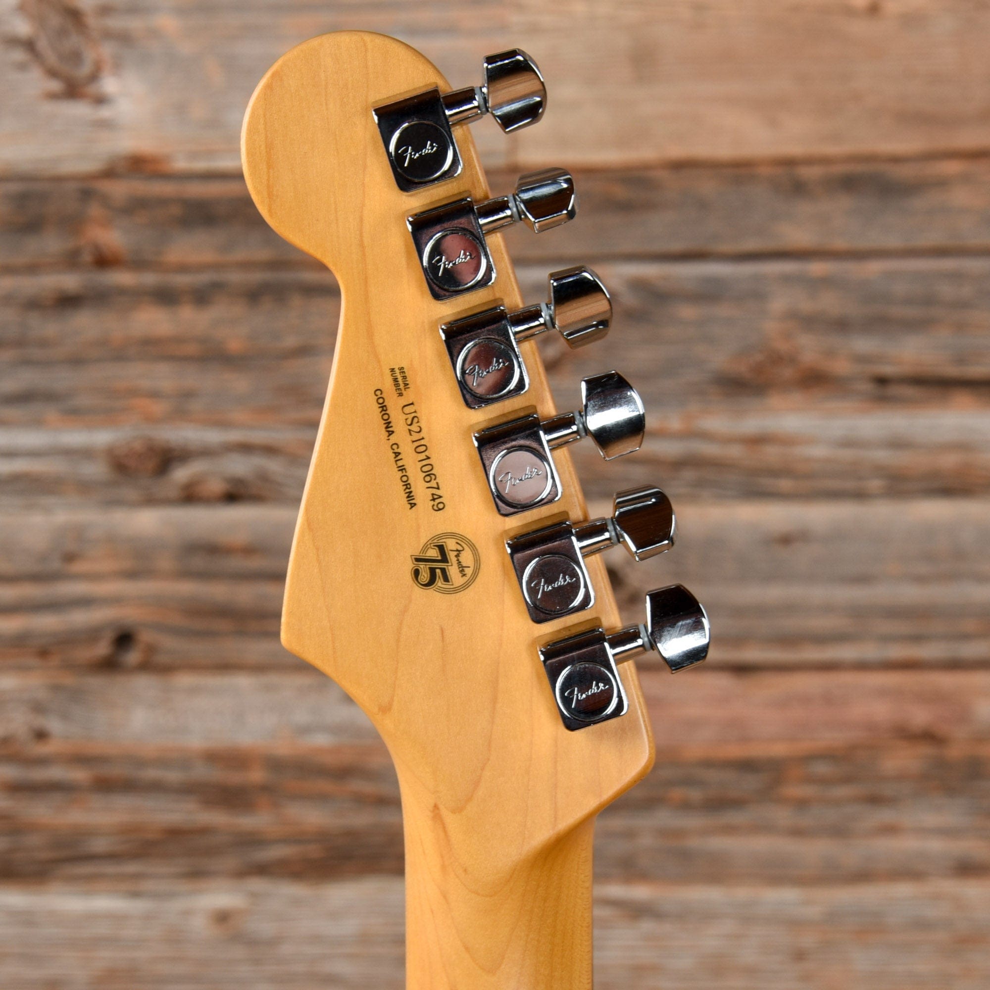 Fender American Pro II Stratocaster 3-Color Sunburst 2021 Electric Guitars / Solid Body