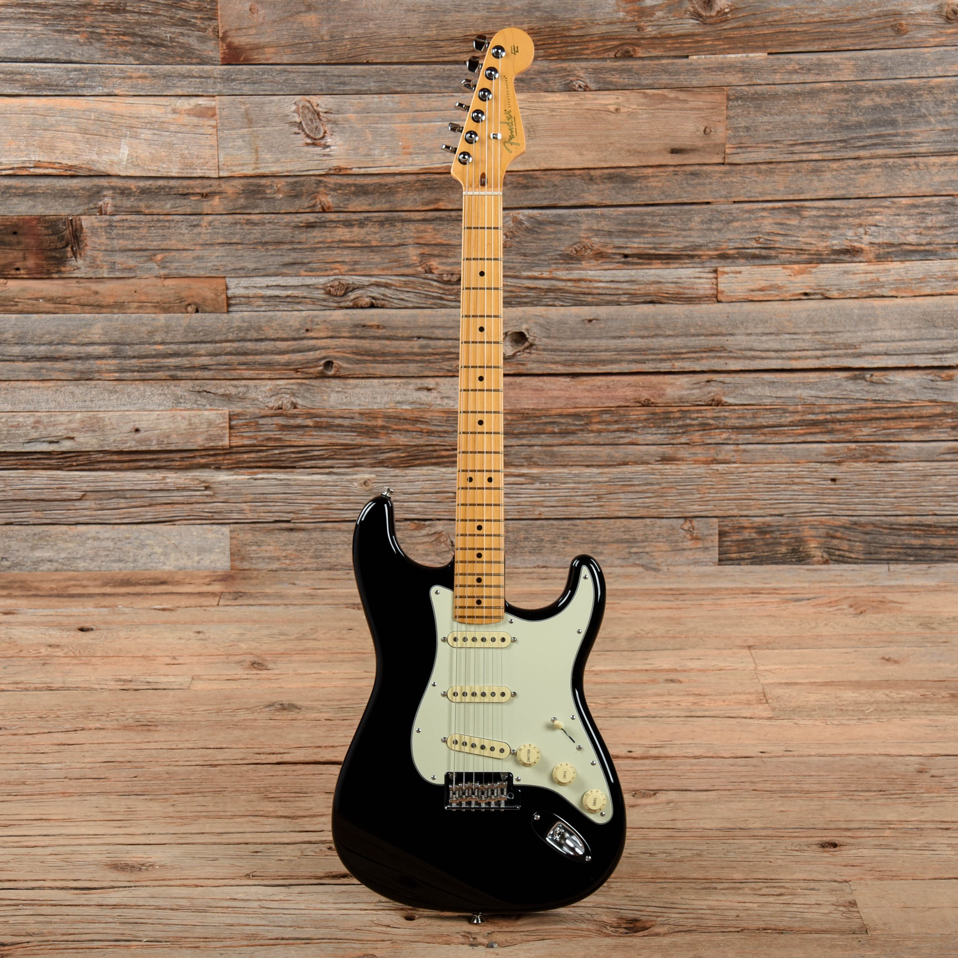Fender American Pro II Stratocaster Black 2020 Electric Guitars / Solid Body
