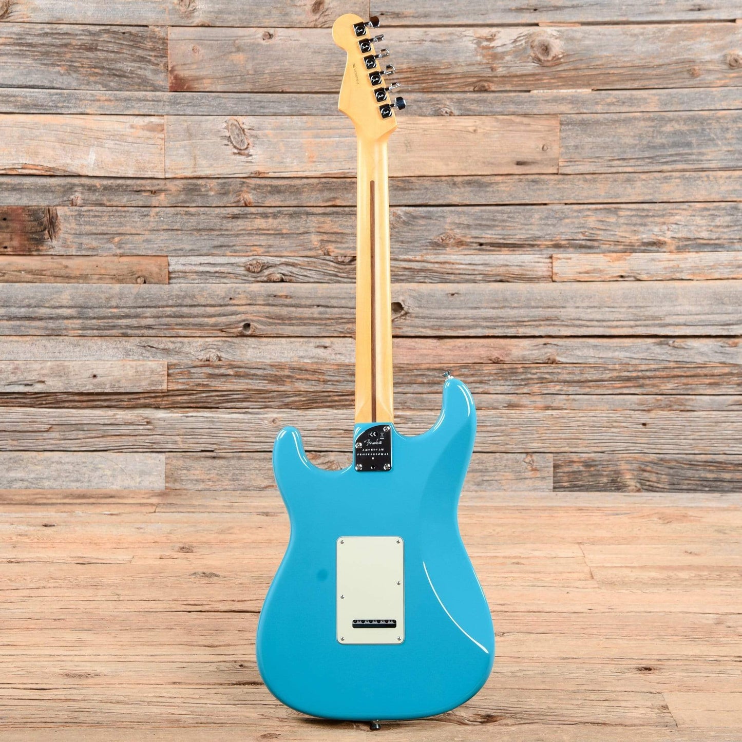 Fender American Pro II Stratocaster Miami Blue 2020 Electric Guitars / Solid Body