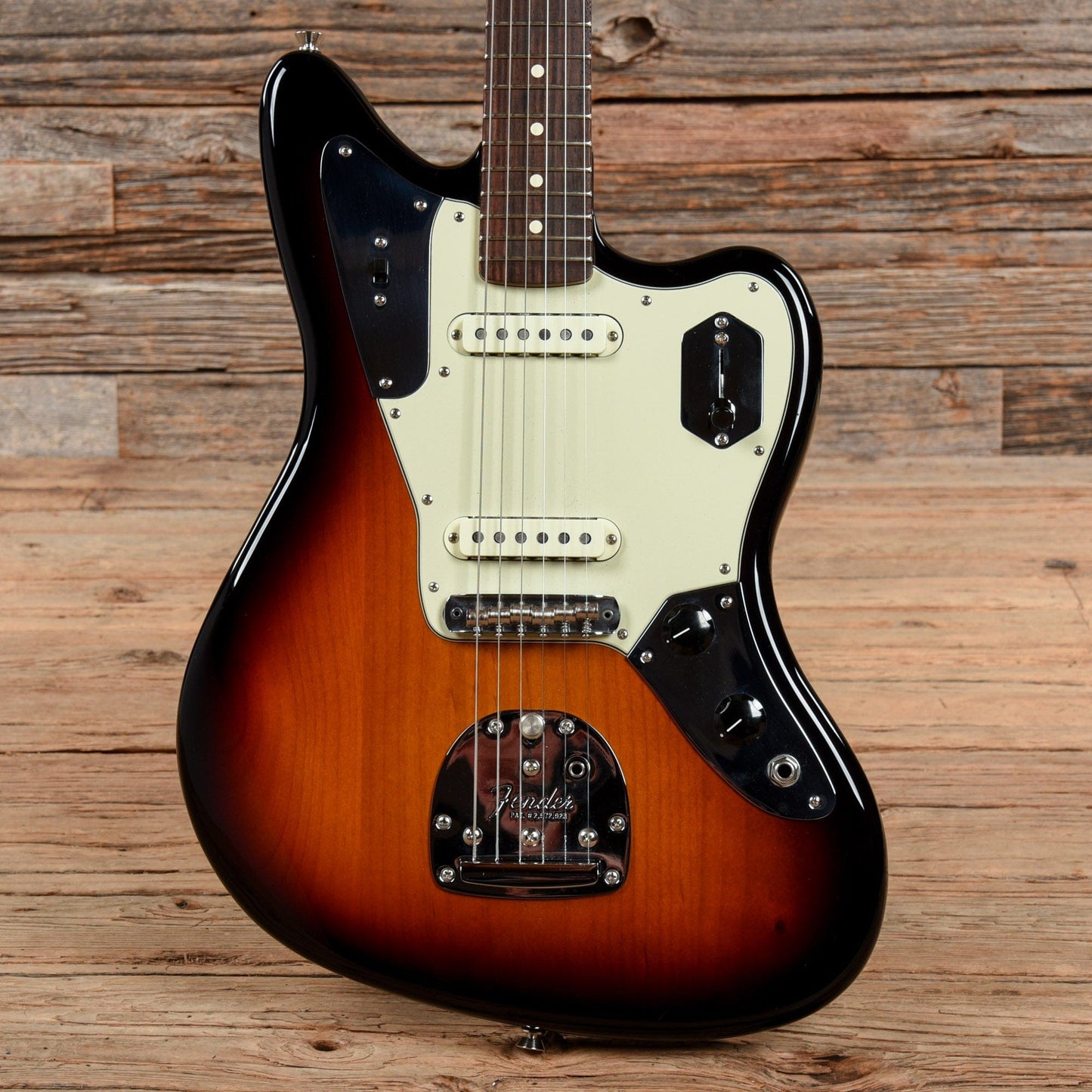 Fender American Pro Jaguar Sunburst 2019 Electric Guitars / Solid Body