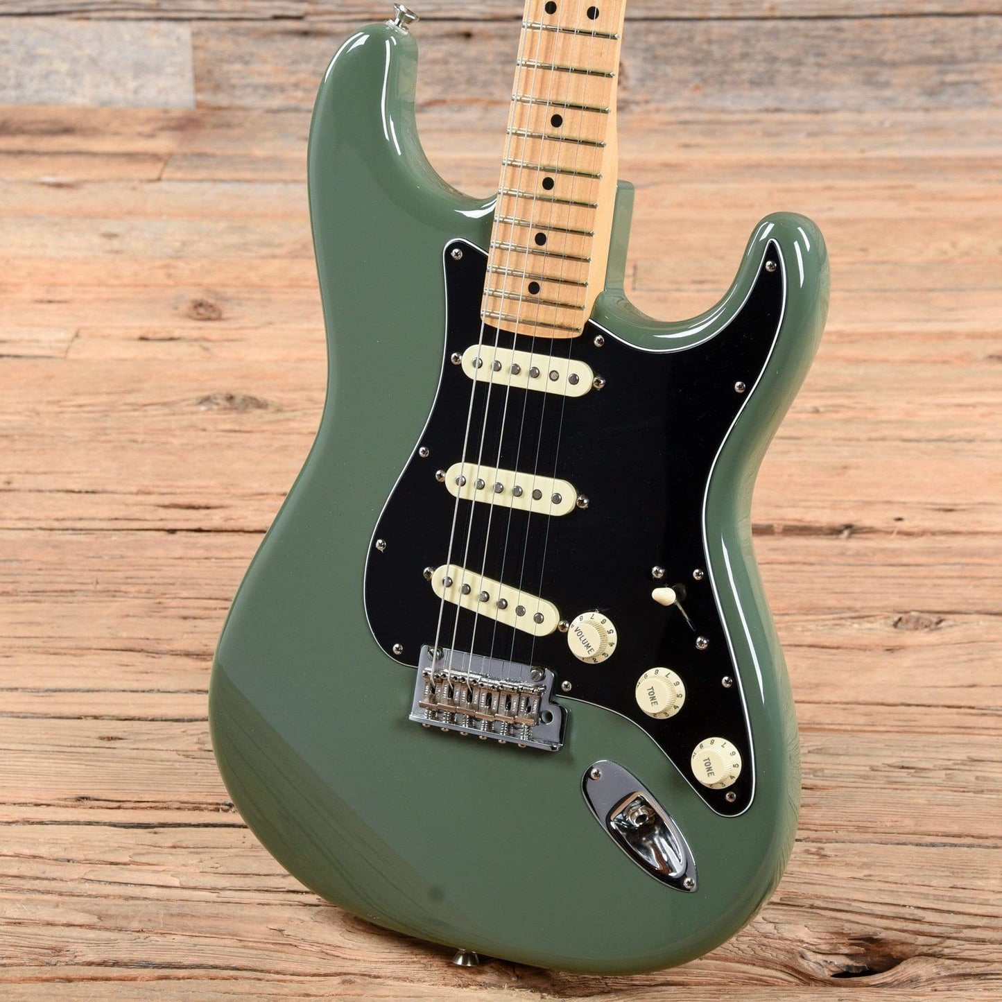 Fender American Pro Stratocaster Antique Olive 2016 Electric Guitars / Solid Body