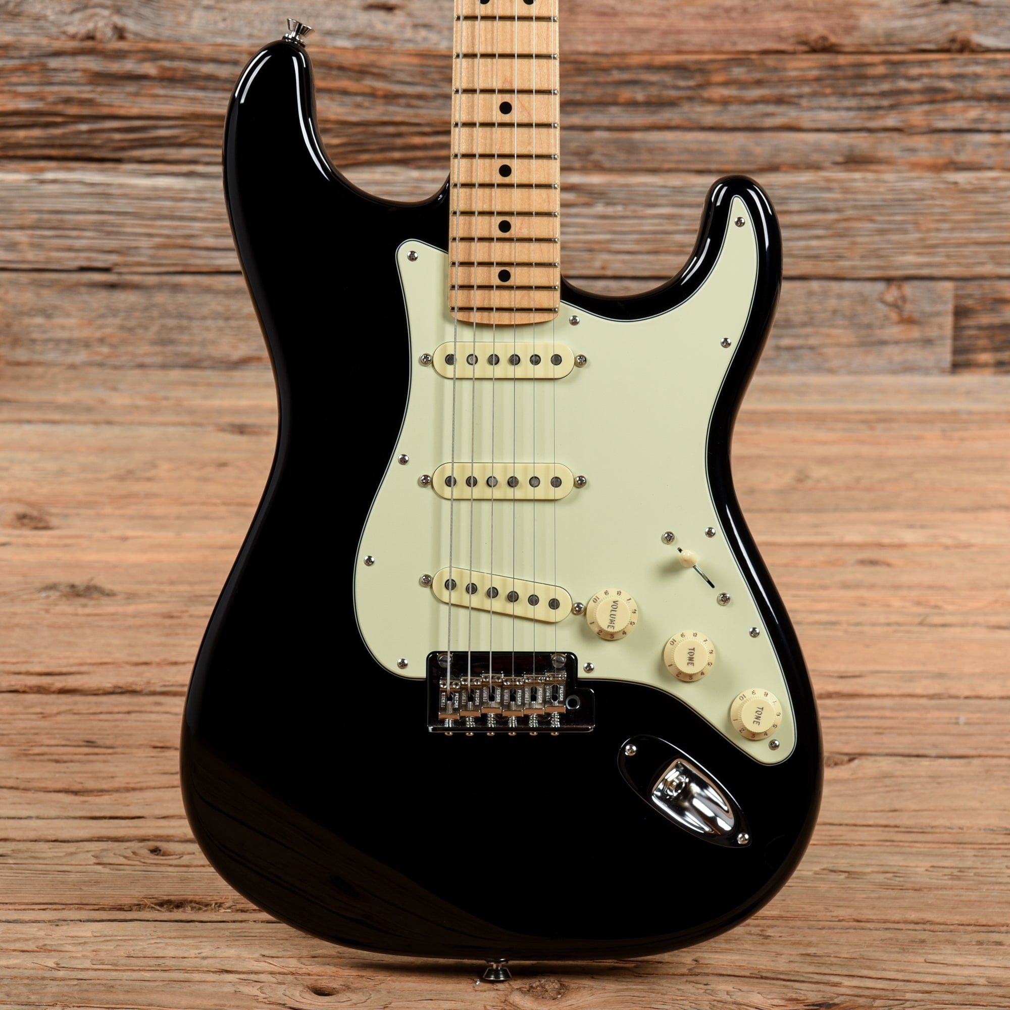 Fender American Pro Stratocaster Black 2017 Electric Guitars / Solid Body