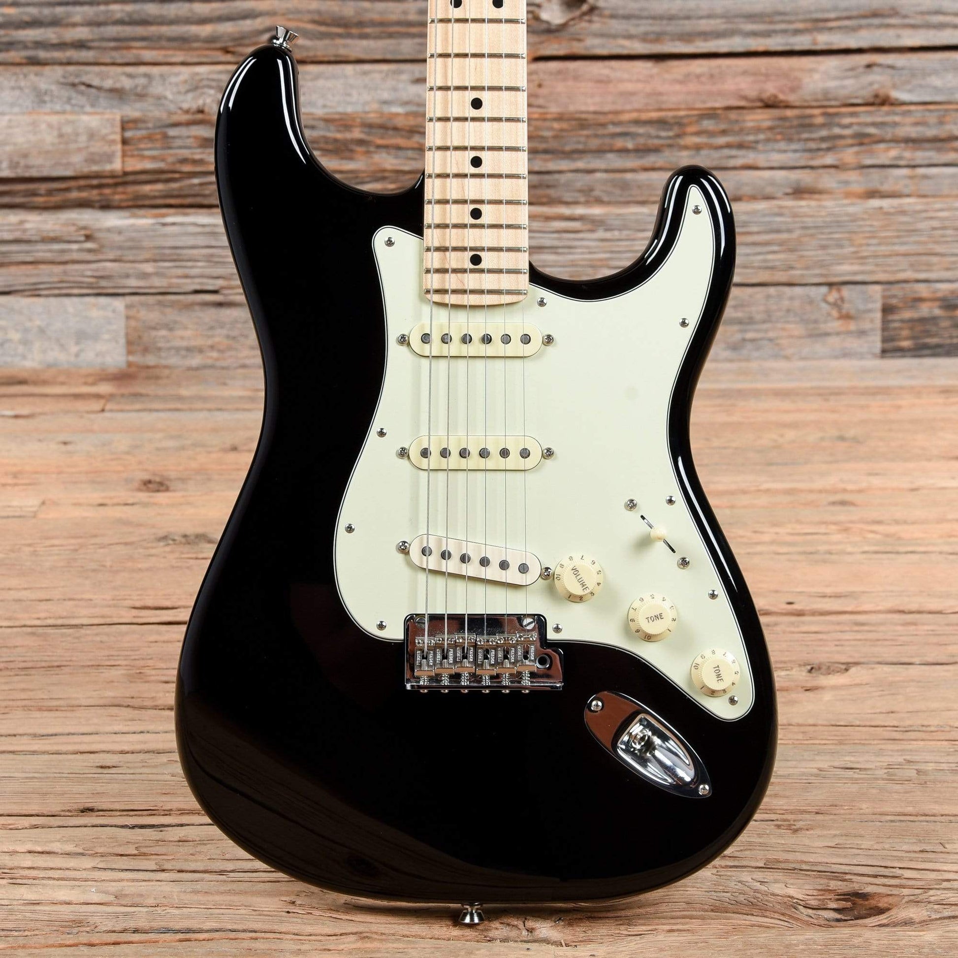 Fender American Pro Stratocaster Black 2018 Electric Guitars / Solid Body