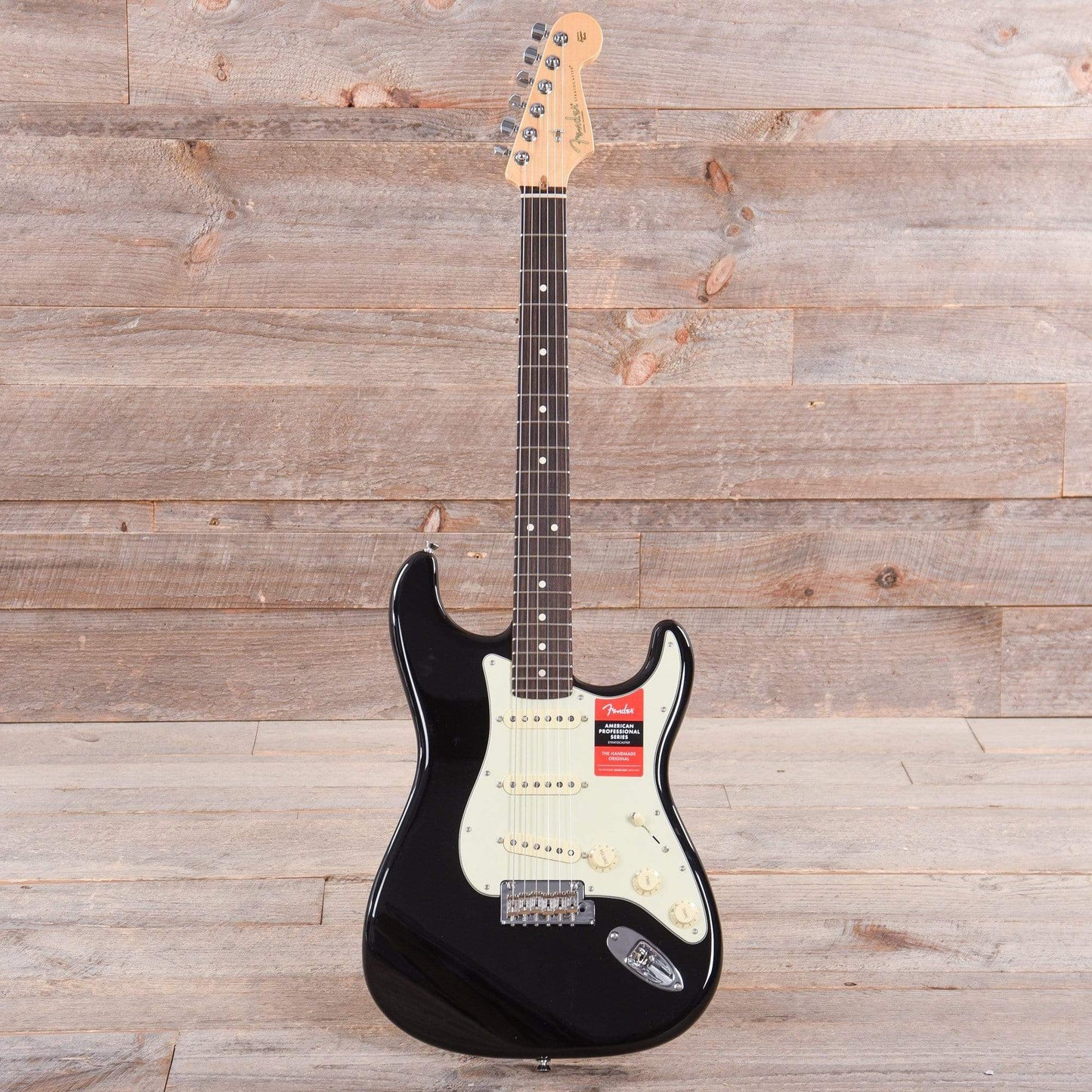 Fender American Pro Stratocaster Black w/Mint Pickguard Electric Guitars / Solid Body