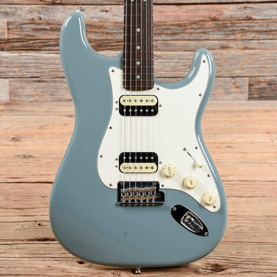 Fender American Pro Stratocaster HH ShawBucker Sonic Gray 2016 Electric Guitars / Solid Body