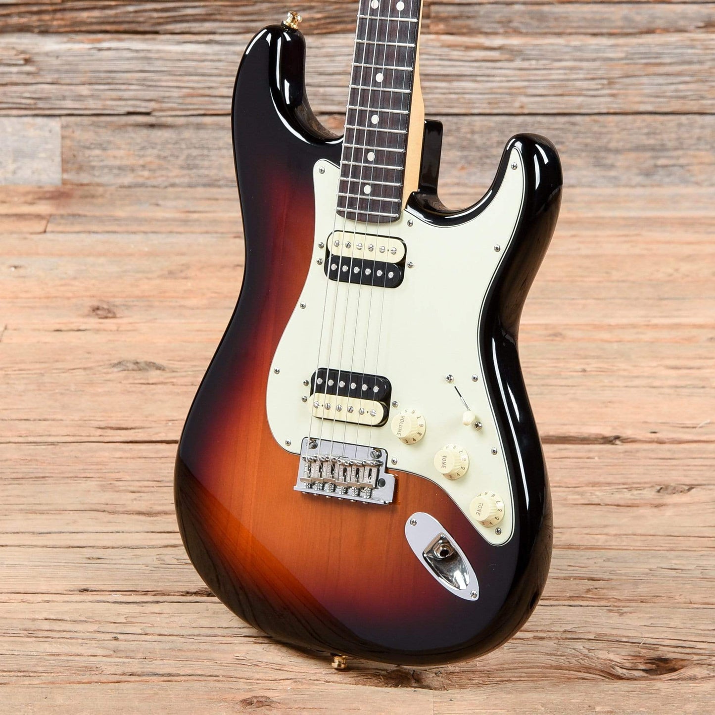 Fender American Pro Stratocaster HH Shawbucker Sunburst 2017 Electric Guitars / Solid Body