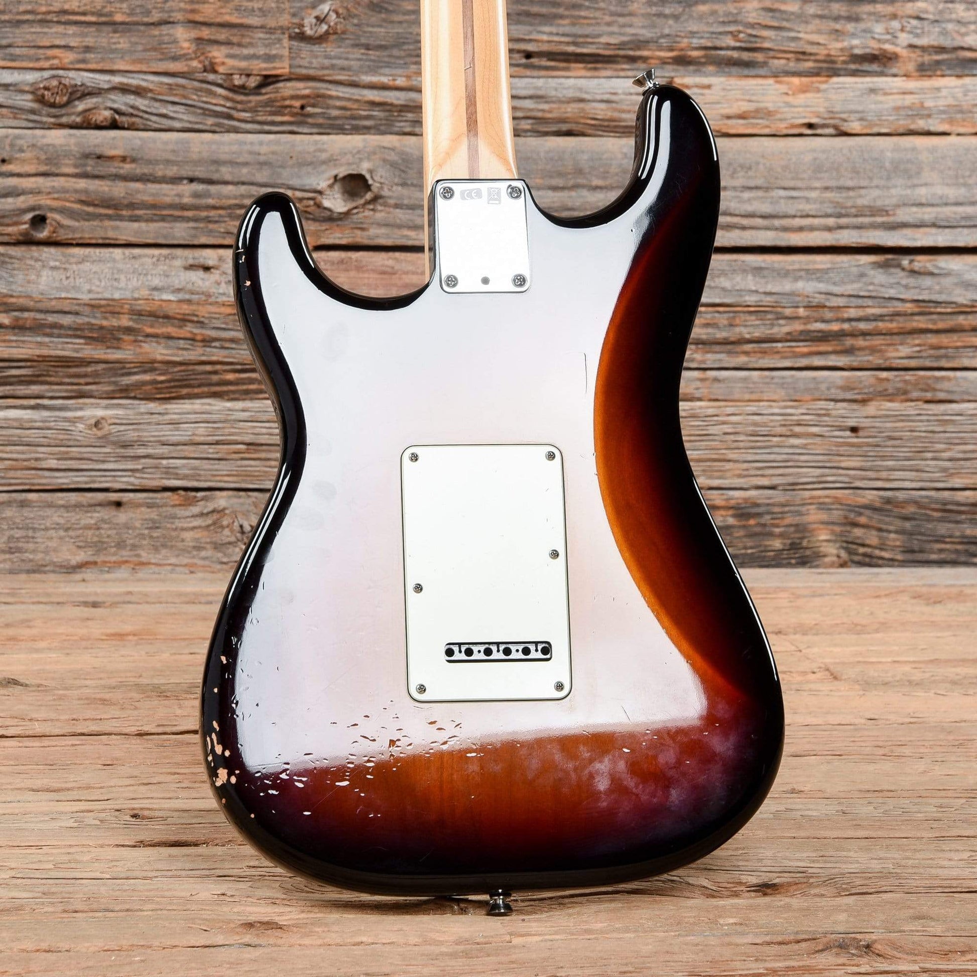 Fender American Pro Stratocaster HSS 3-Tone Sunburst 2016 Electric Guitars / Solid Body