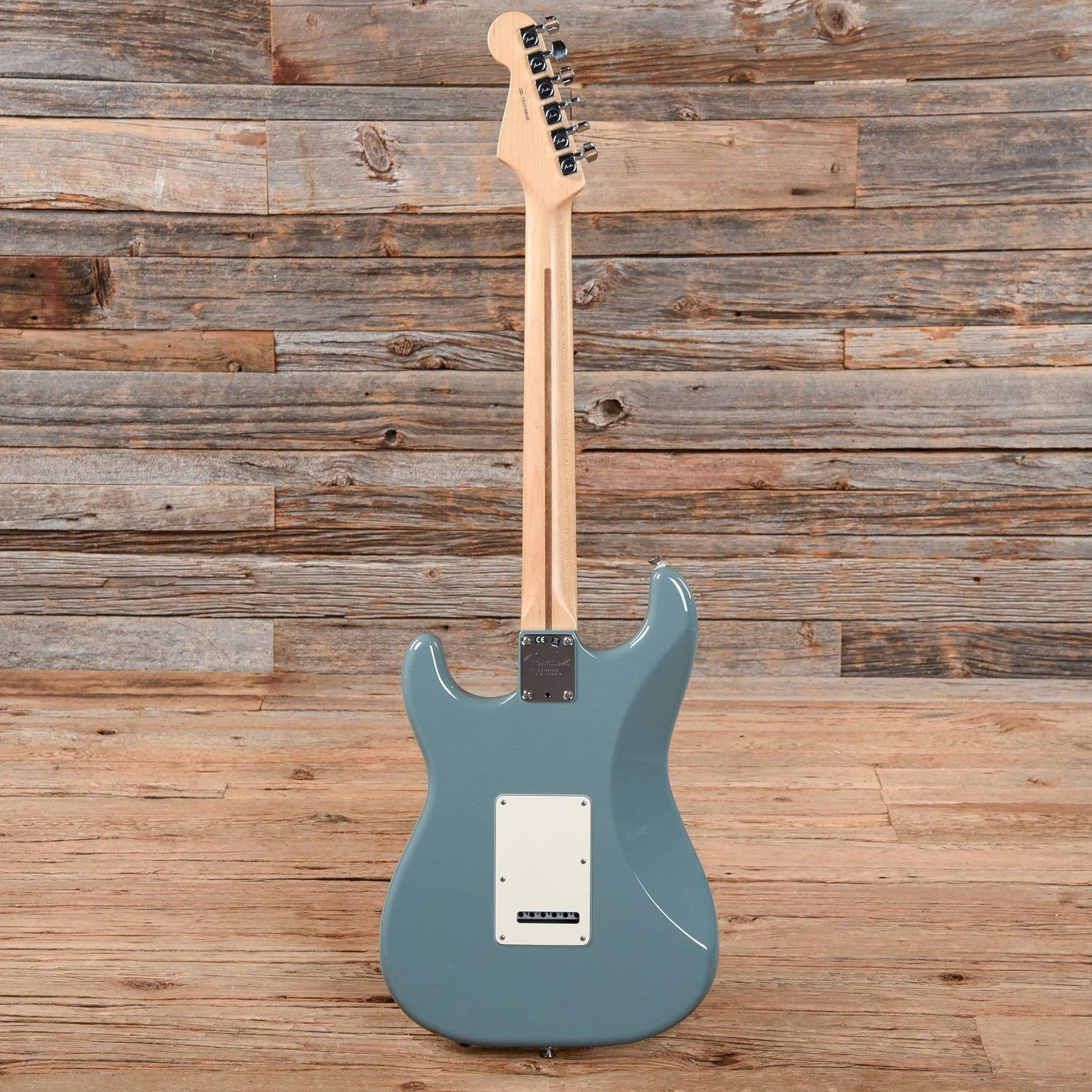 Fender American Pro Stratocaster Sonic Gray 2017 Electric Guitars / Solid Body