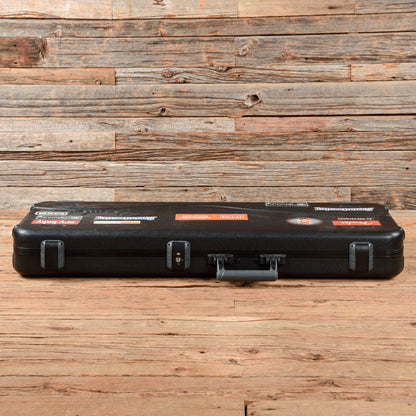 Fender American Pro Stratocaster Sonic Grey 2018 Electric Guitars / Solid Body